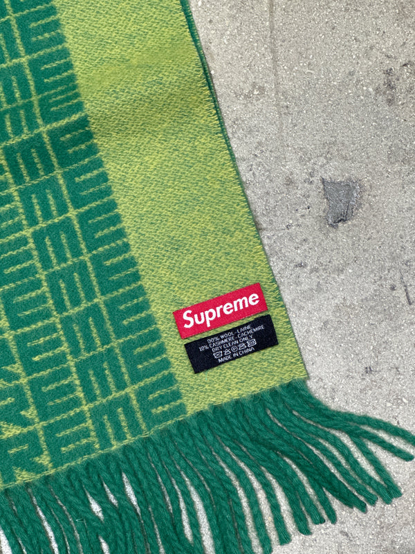 Supreme Logo Repeat Scarf - Green