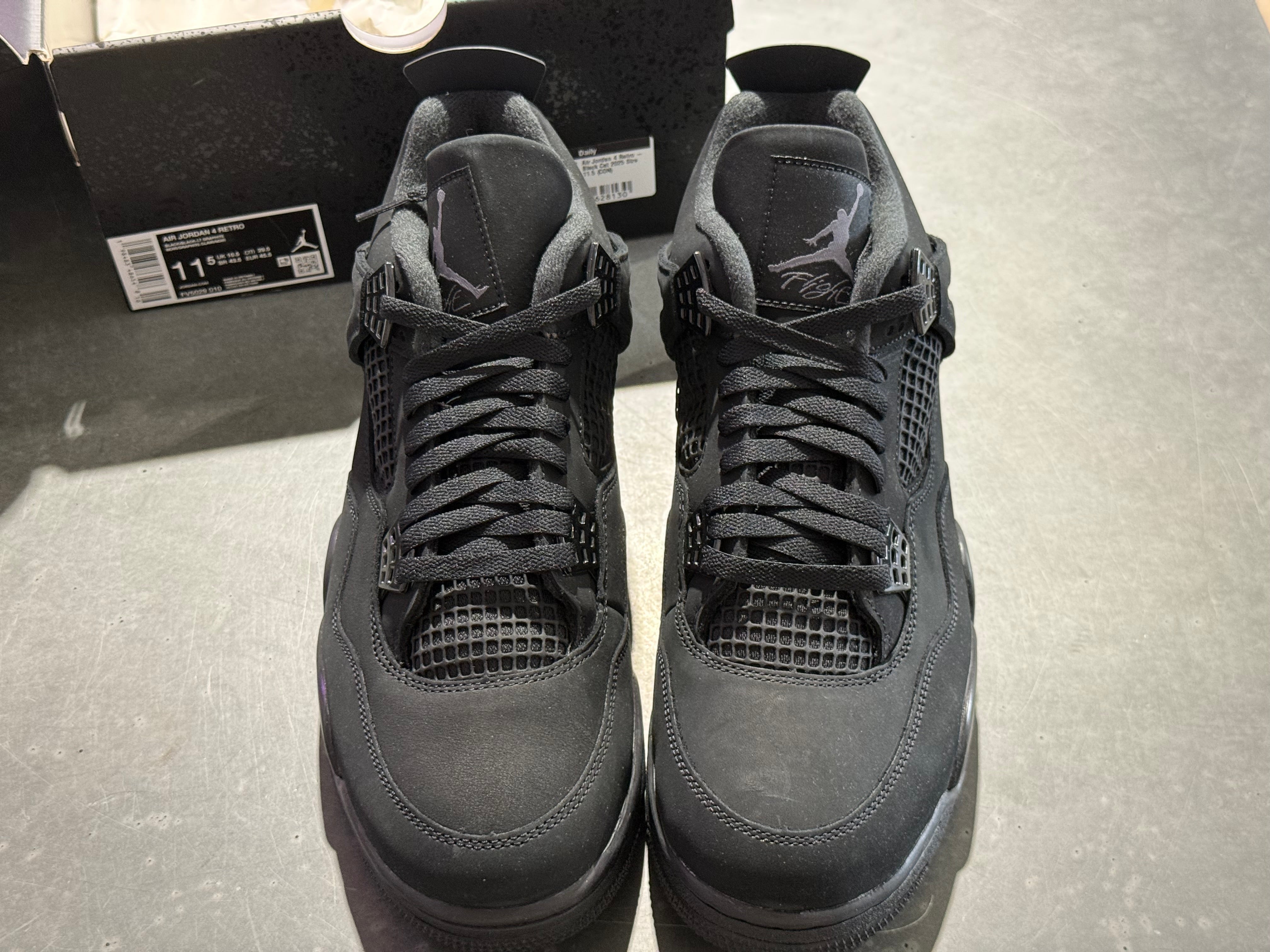 Air Jordan 4 Retro - Black Cat 2025 Size 11.5