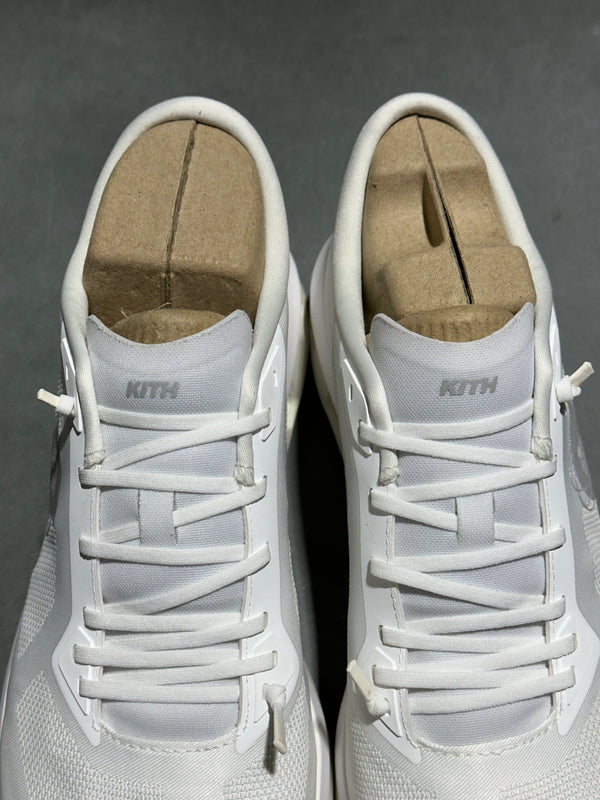 On Running Cloudzone Kith - White Ice Size 9.5