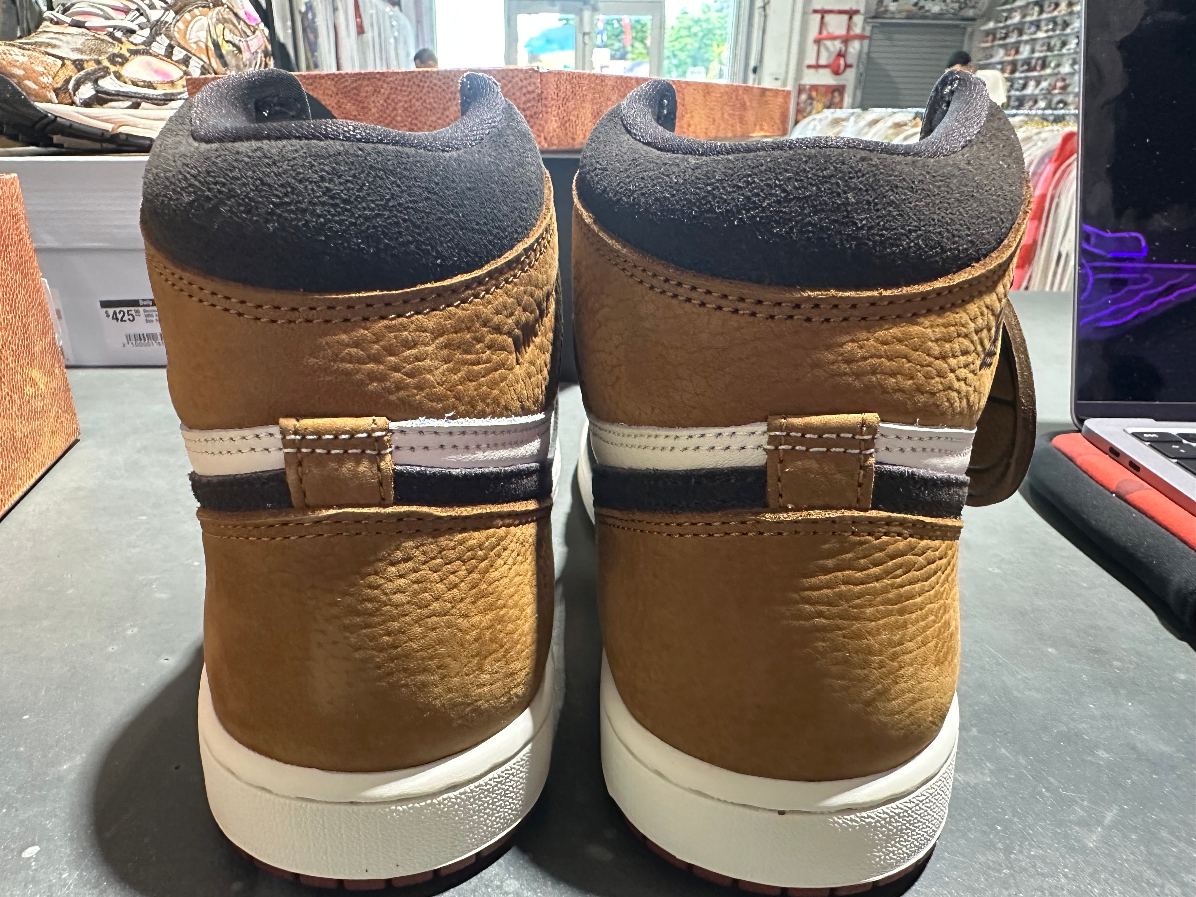 Air Jordan 1 Retro High OG - Love Letter Size 9