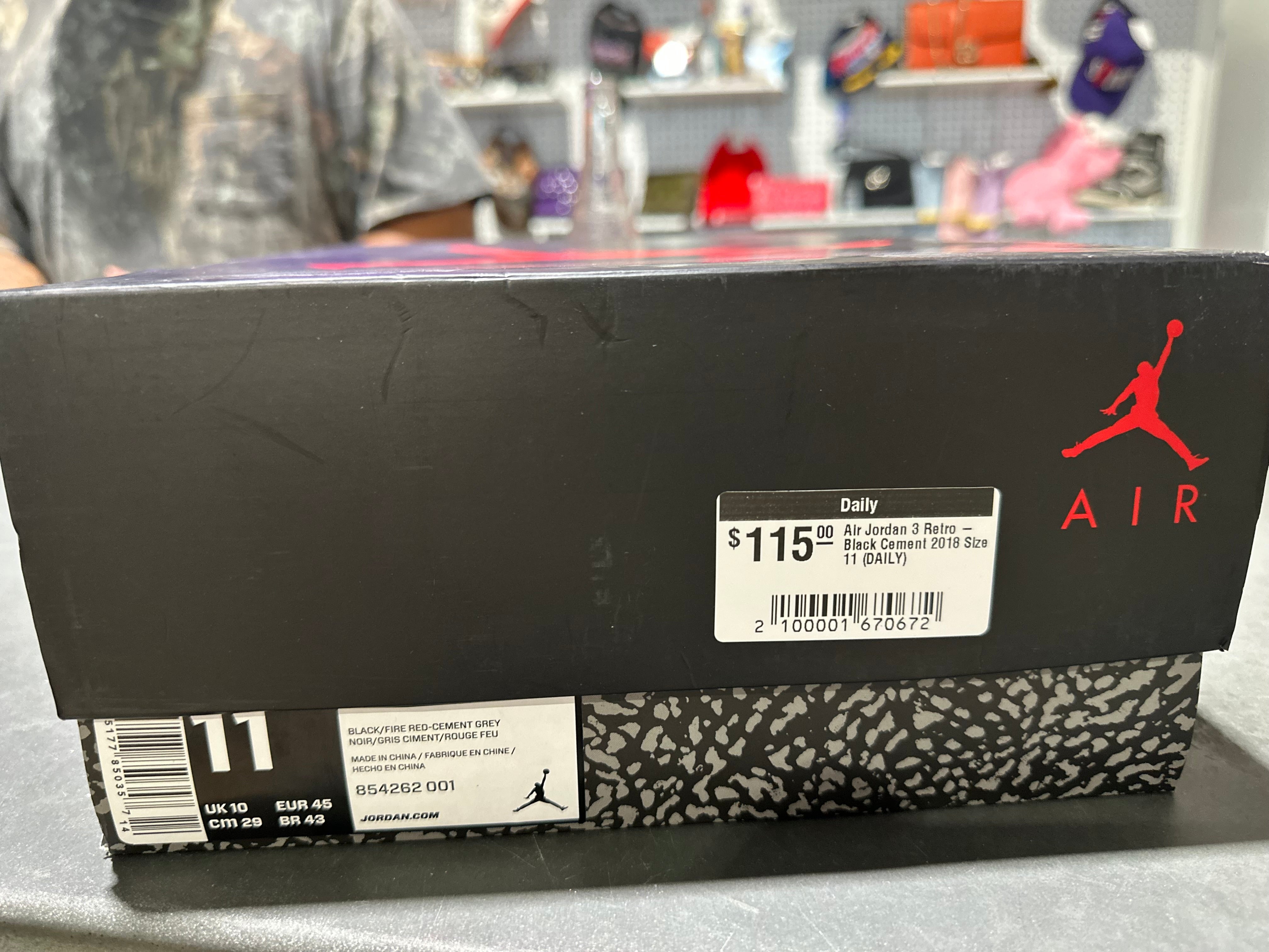 Air Jordan 3 Retro - Black Cement 2018 Size 11
