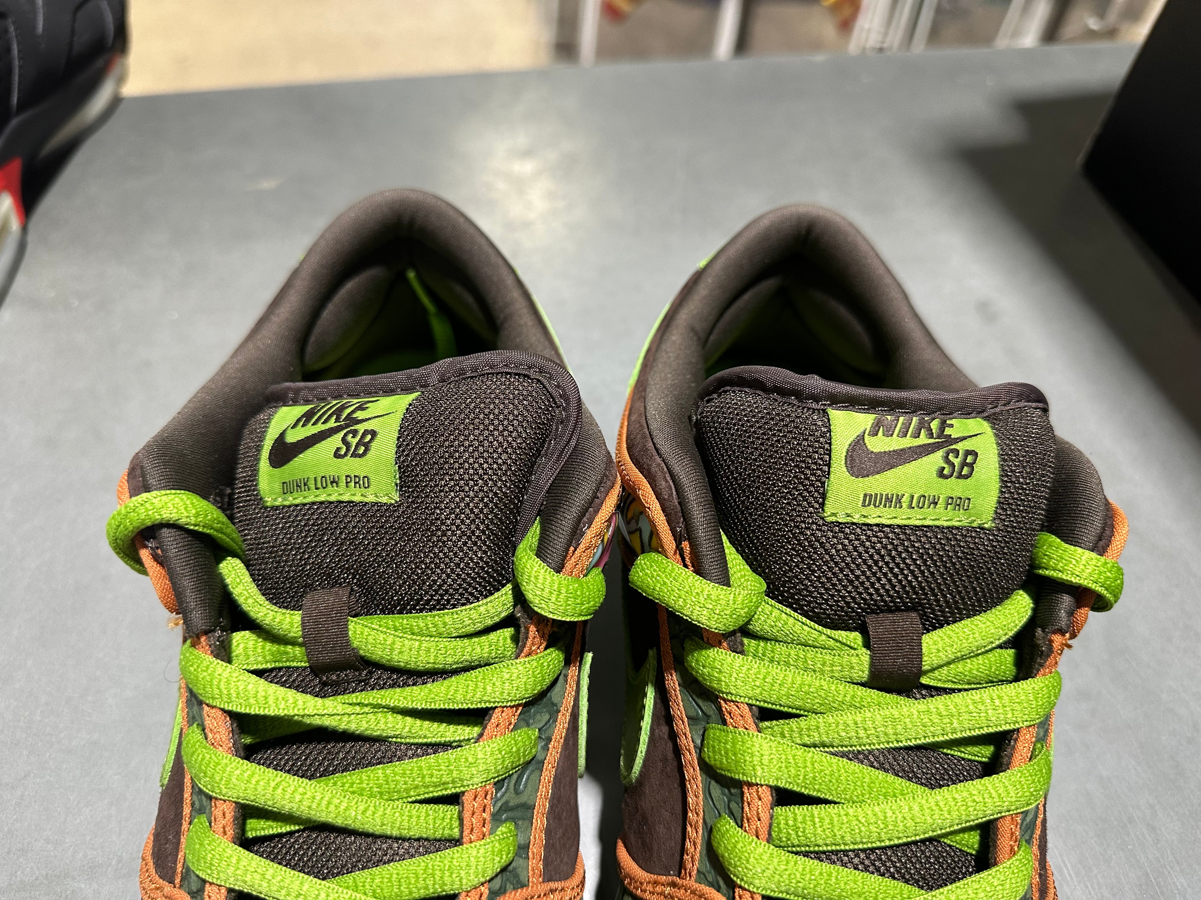 Nike SB Dunk Low - De La Soul 2015 Size 10.5