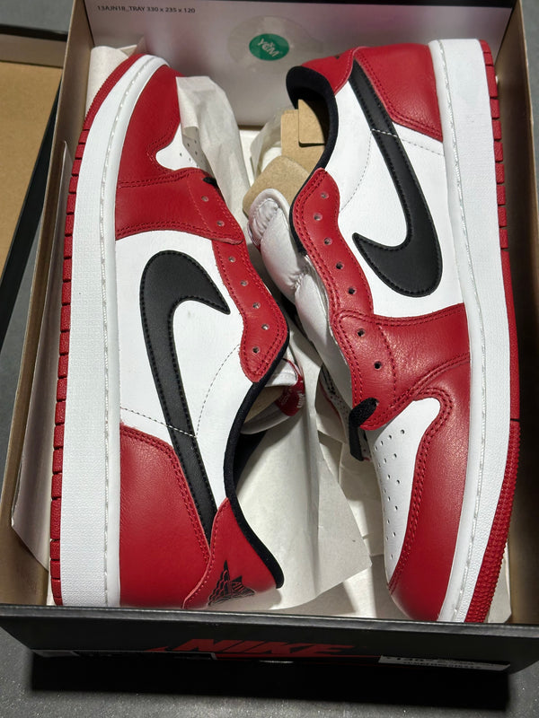 Air Jordan 1 Retro Low OG - Chicago 2025 Size 13