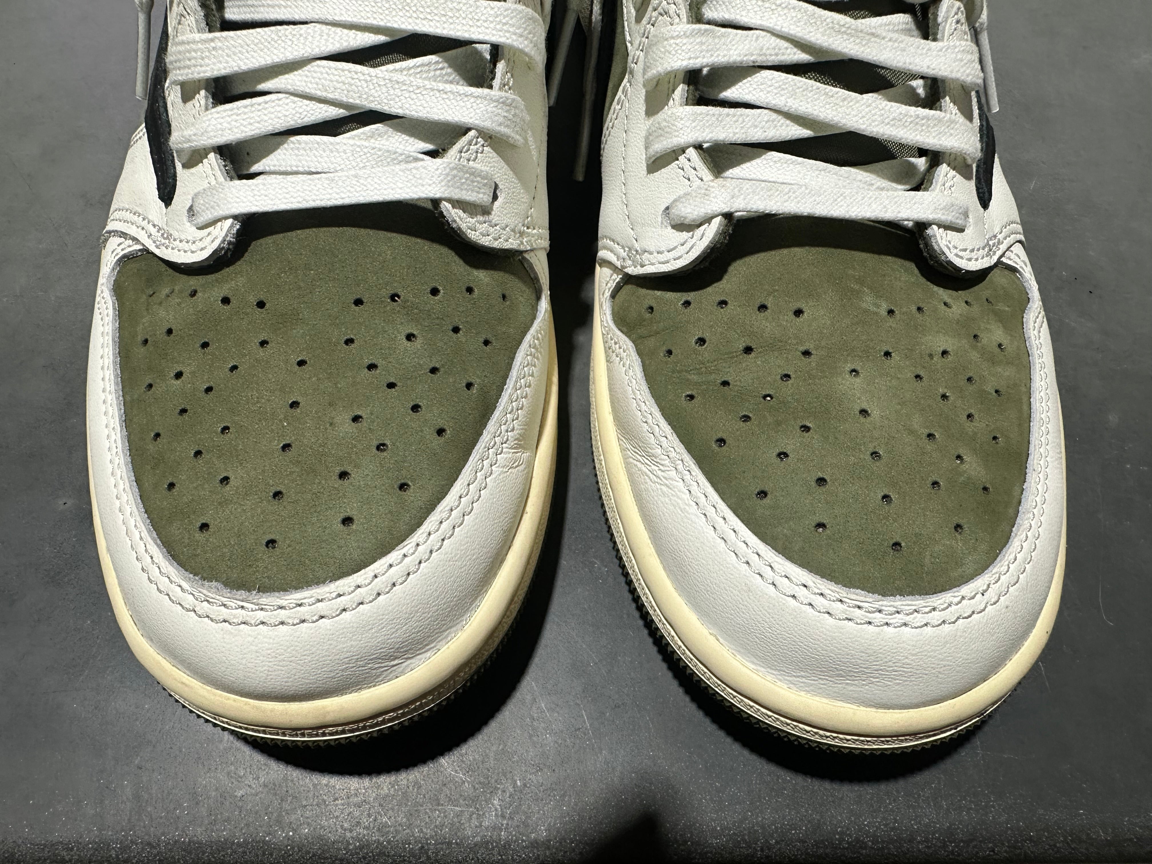 Air Jordan 1 Low OG SP - Travis Scott/Medium Olive Size 10.5