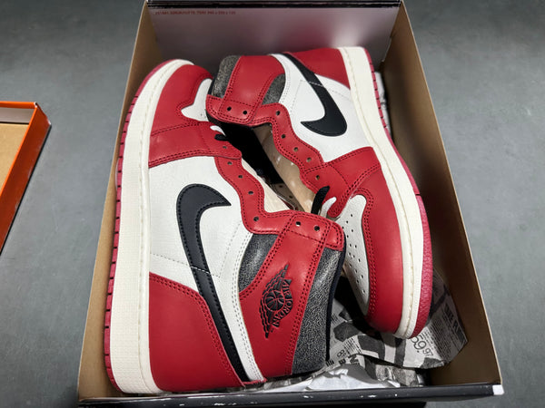 Air Jordan 1 Retro High OG - Chicago Lost and Found Size 12