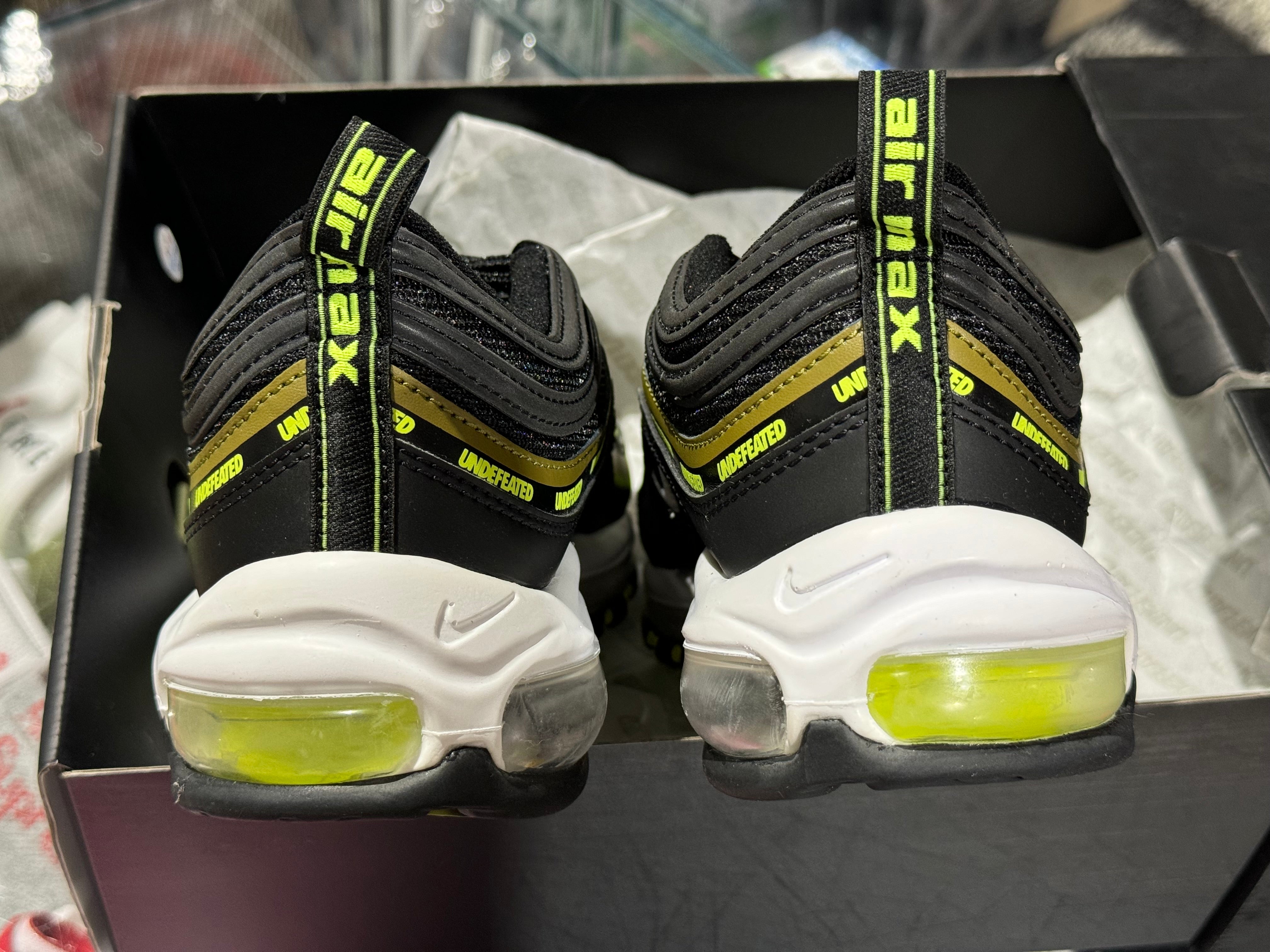 Nike Air Max 97 - Undefeated/Black Volt Size 9