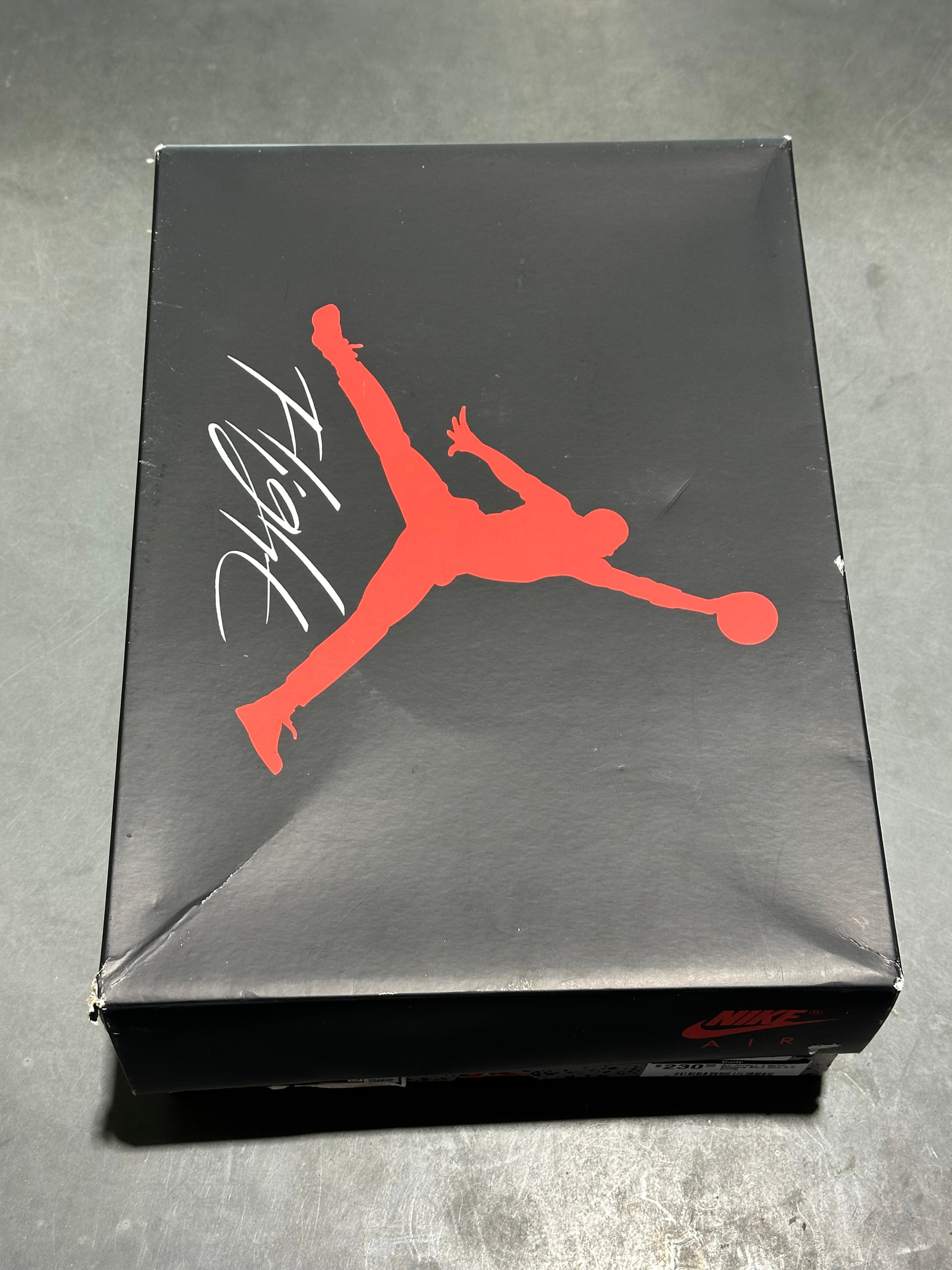 Air Jordan 4 Retro - Military Blue Size 8.5