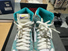 Air Jordan 1 Retro High OG - Turbo Green Size 9.5