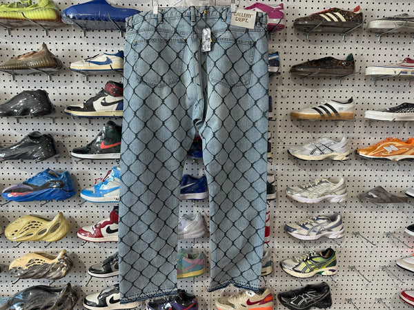 USED Gallery Department Cage Denim Jeans - Light Wash Size 40x32