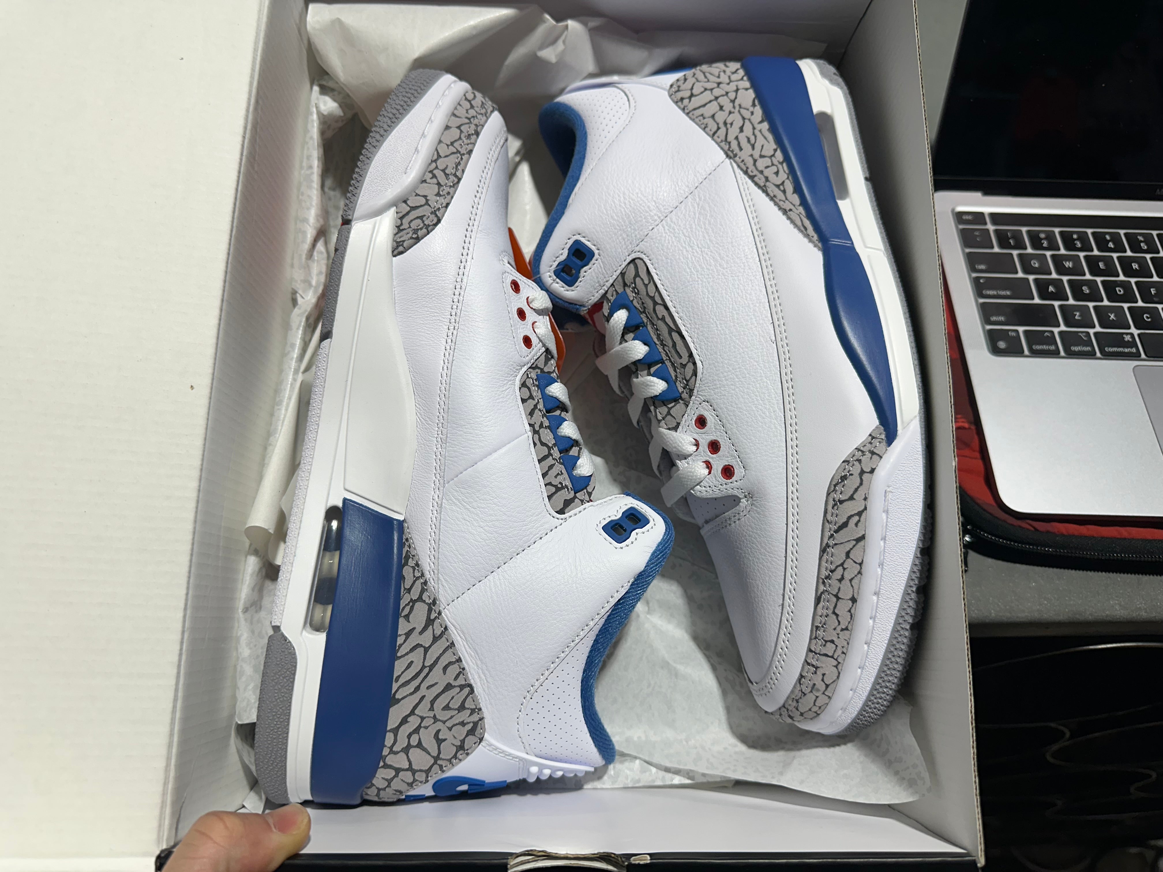 Air Jordan 3 Retro OG - True Blue Size 10.5