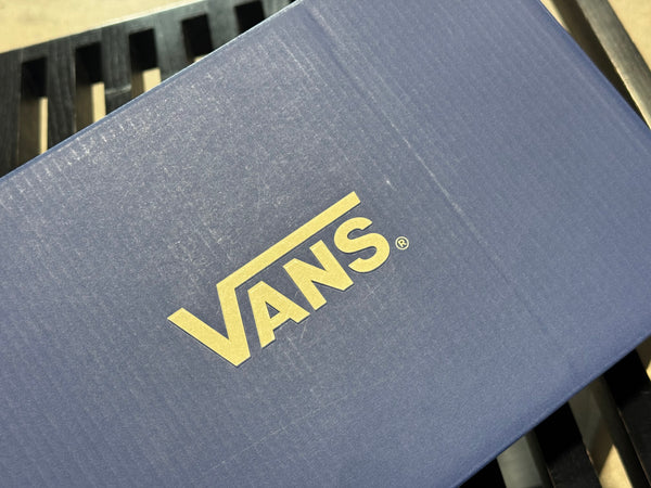 Vans Premium Old Skool - Charms Red Black Size 8