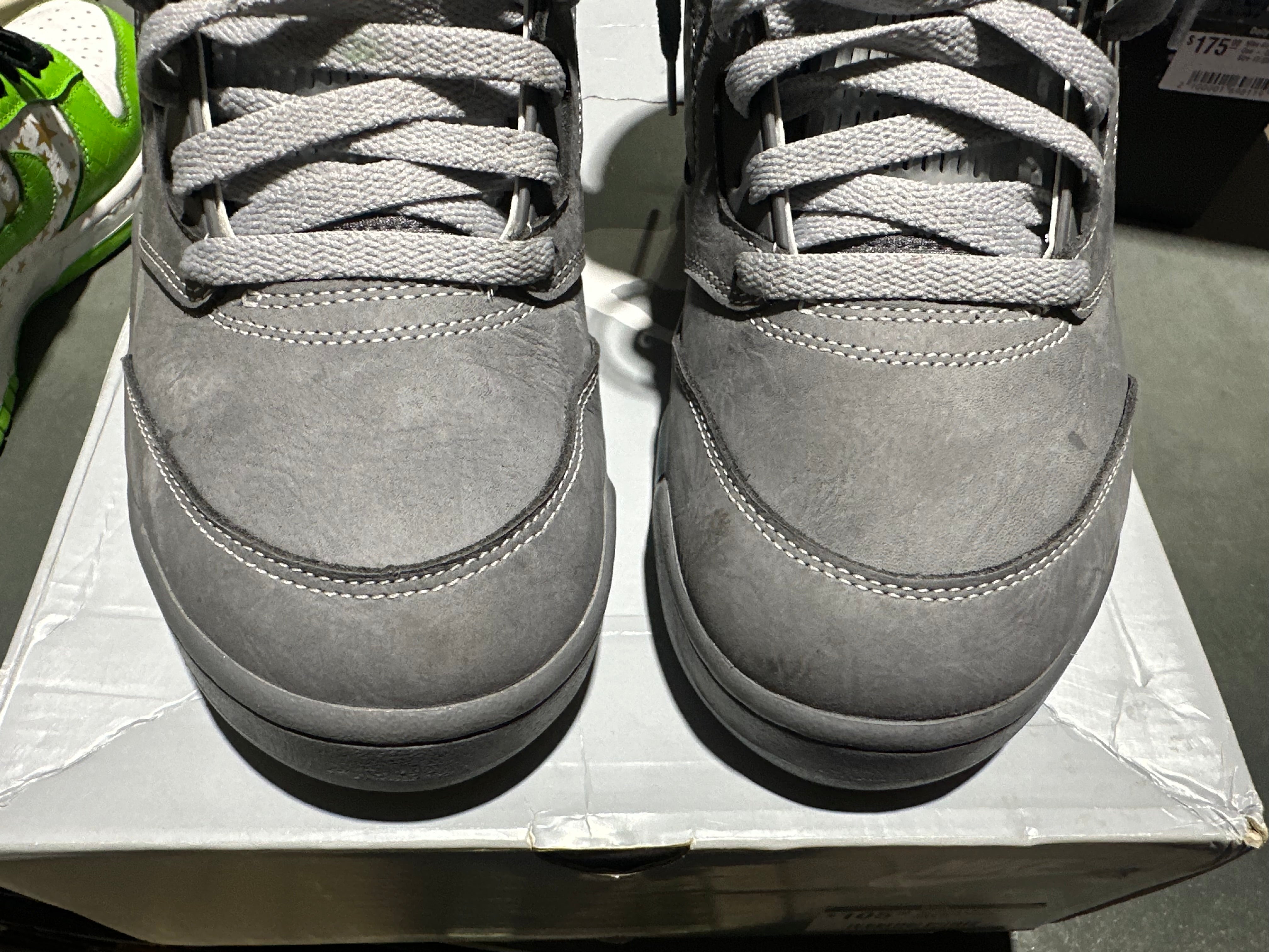 Air Jordan 5 Reto - Wolf Grey Size 9