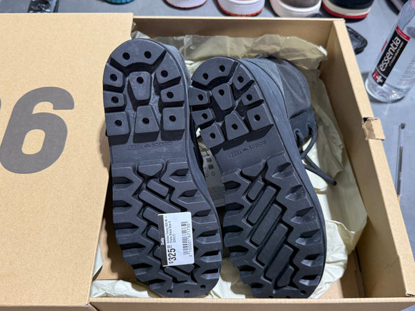 Adidas Yeezy 950 M - Pirate Black Size 6