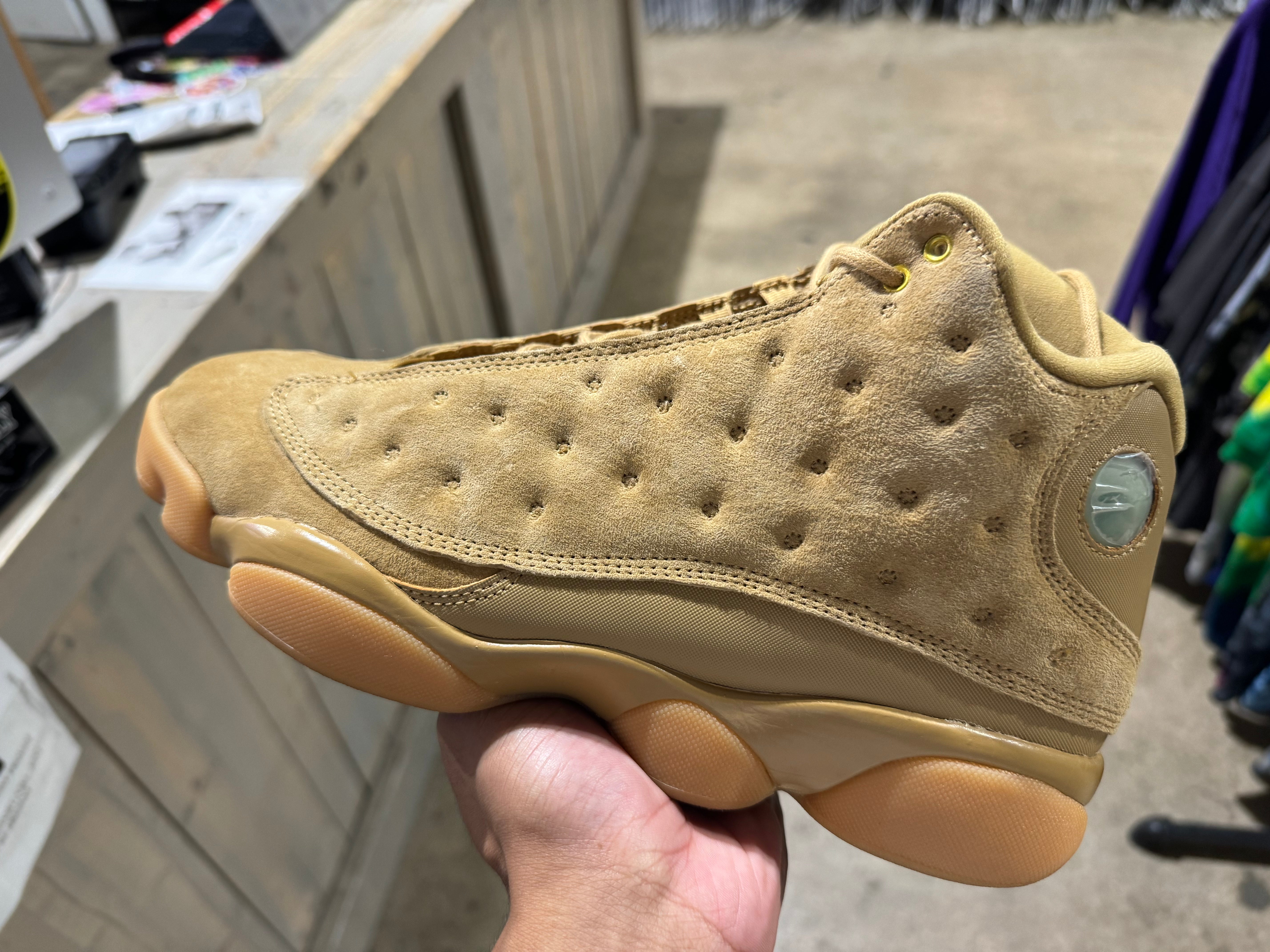 Air Jordan 13 Retro - Wheat Size 10