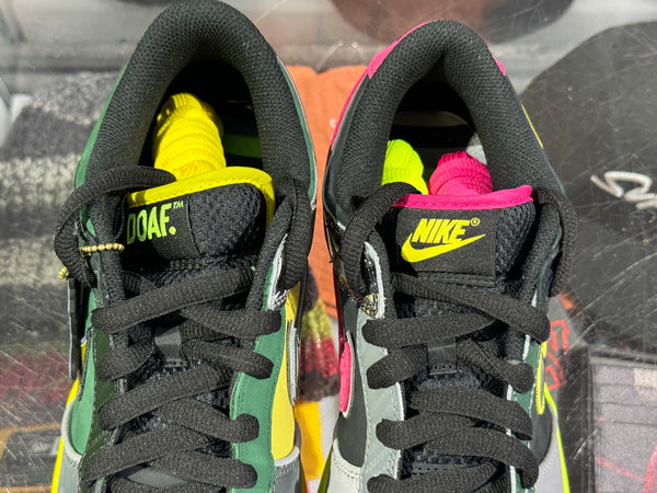 Nike Dunk Low UO Premium - Oregon/What The Duck Black