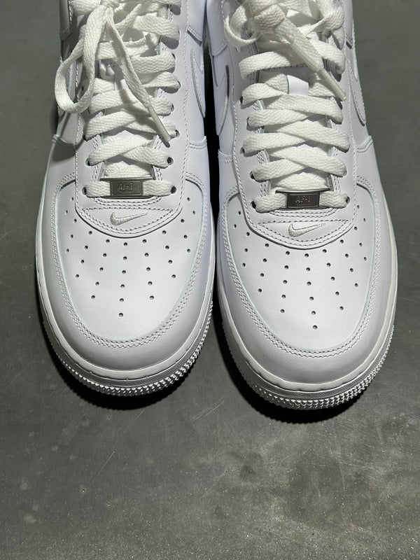 Nike Air Force 1 Low / Supreme - White Size 11.5