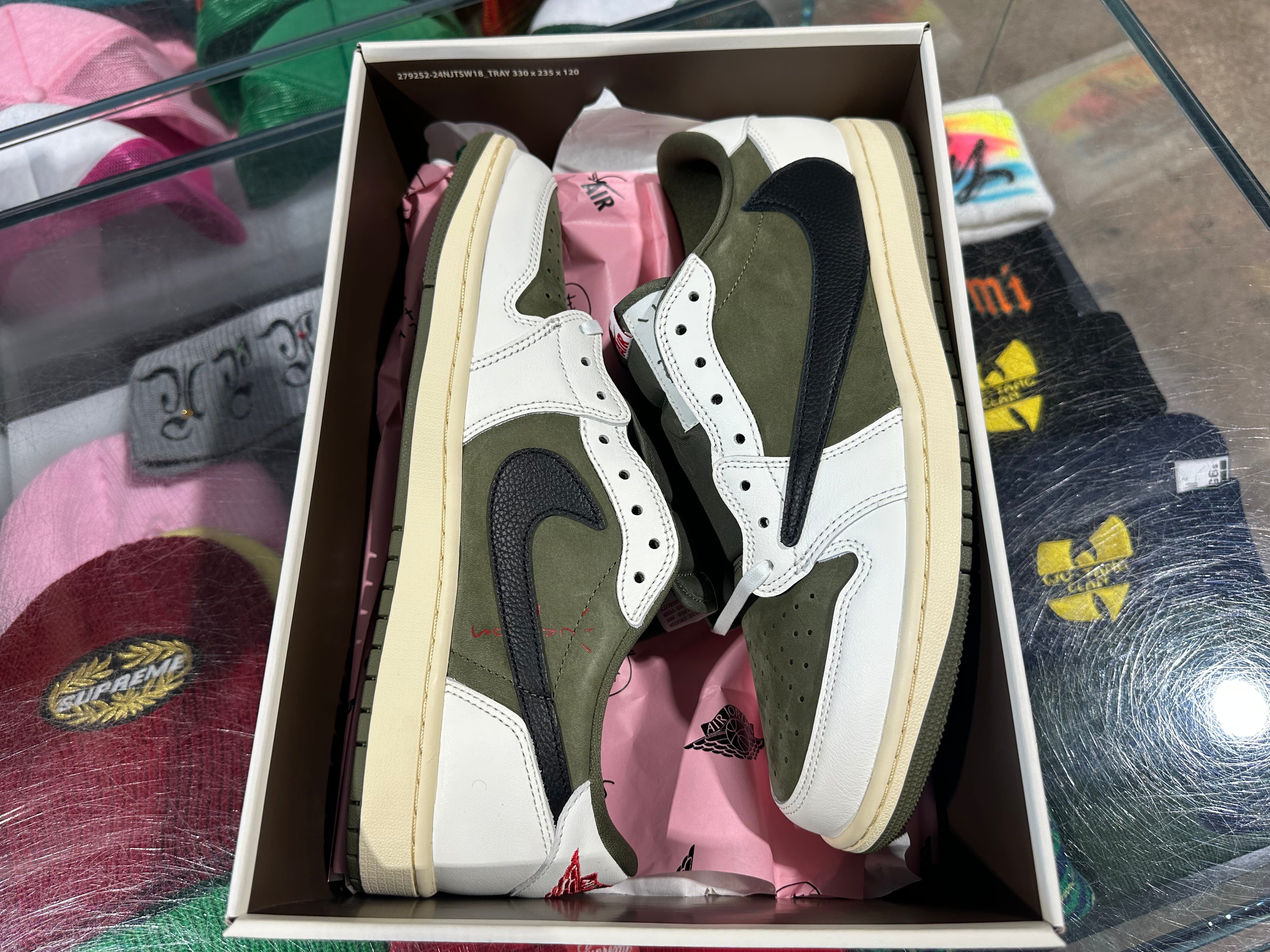 Air Jordan 1 Retro Low OG SP Travis Scott - Medium Olive Size 11.5