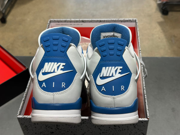 Air Jordan 4 Retro - Military Blue Size 11