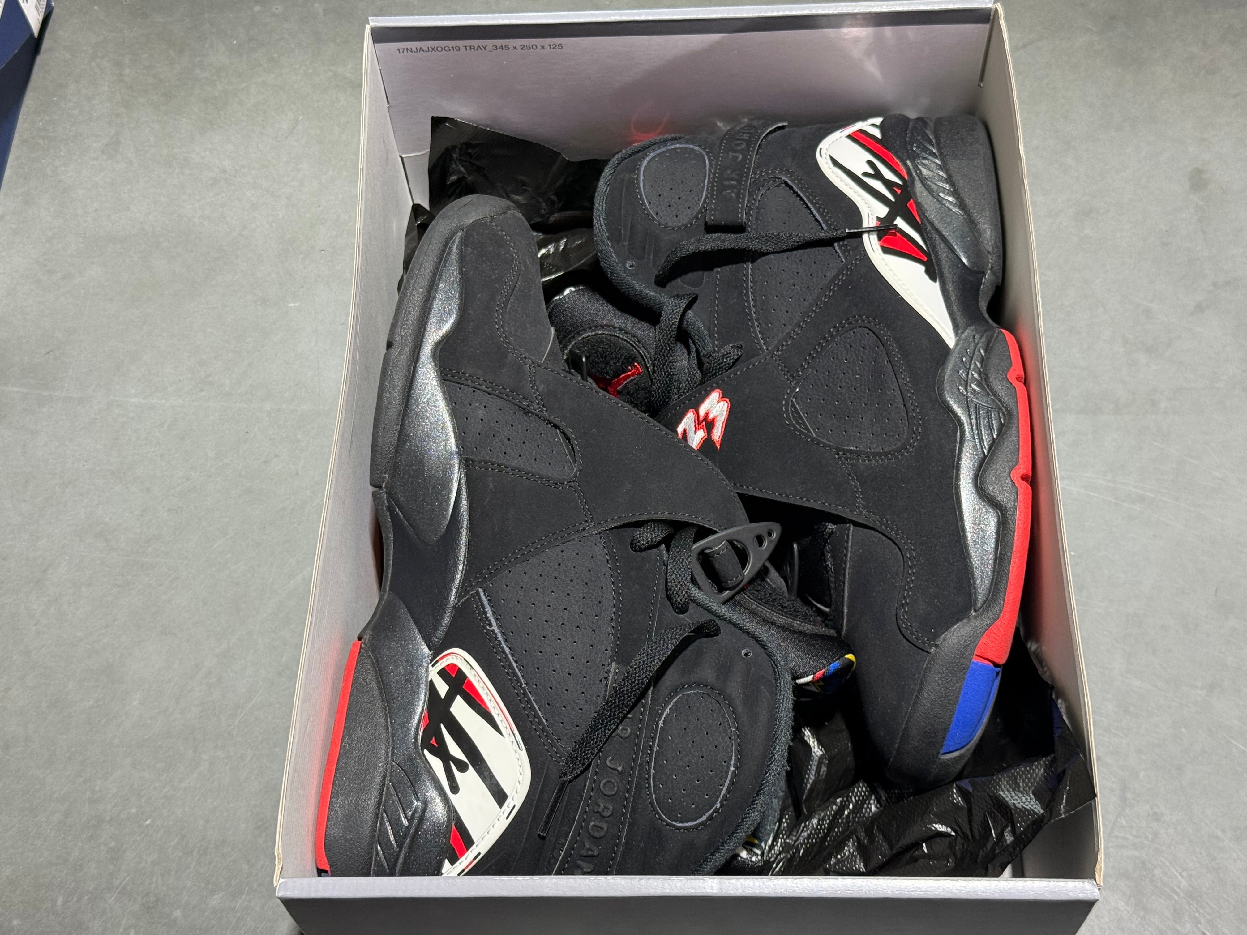 Air Jordan 8 Retro - Playoffs Size 9