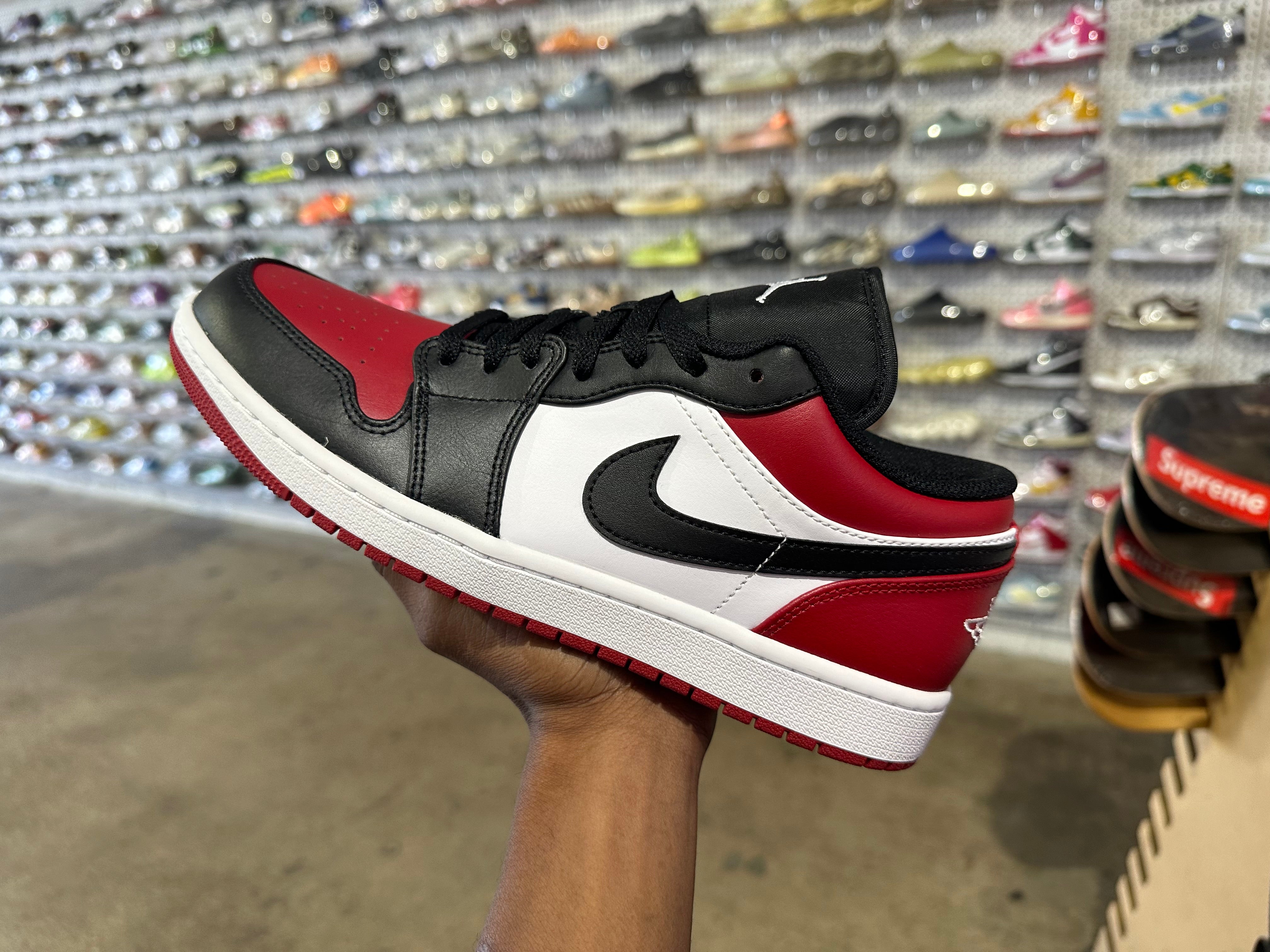 Air Jordan 1 Low - Bred Toe