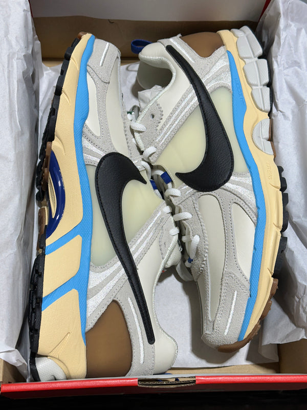 W Nike Zoom Vomero 5 - Designed by Japan Size 13.5W/12M