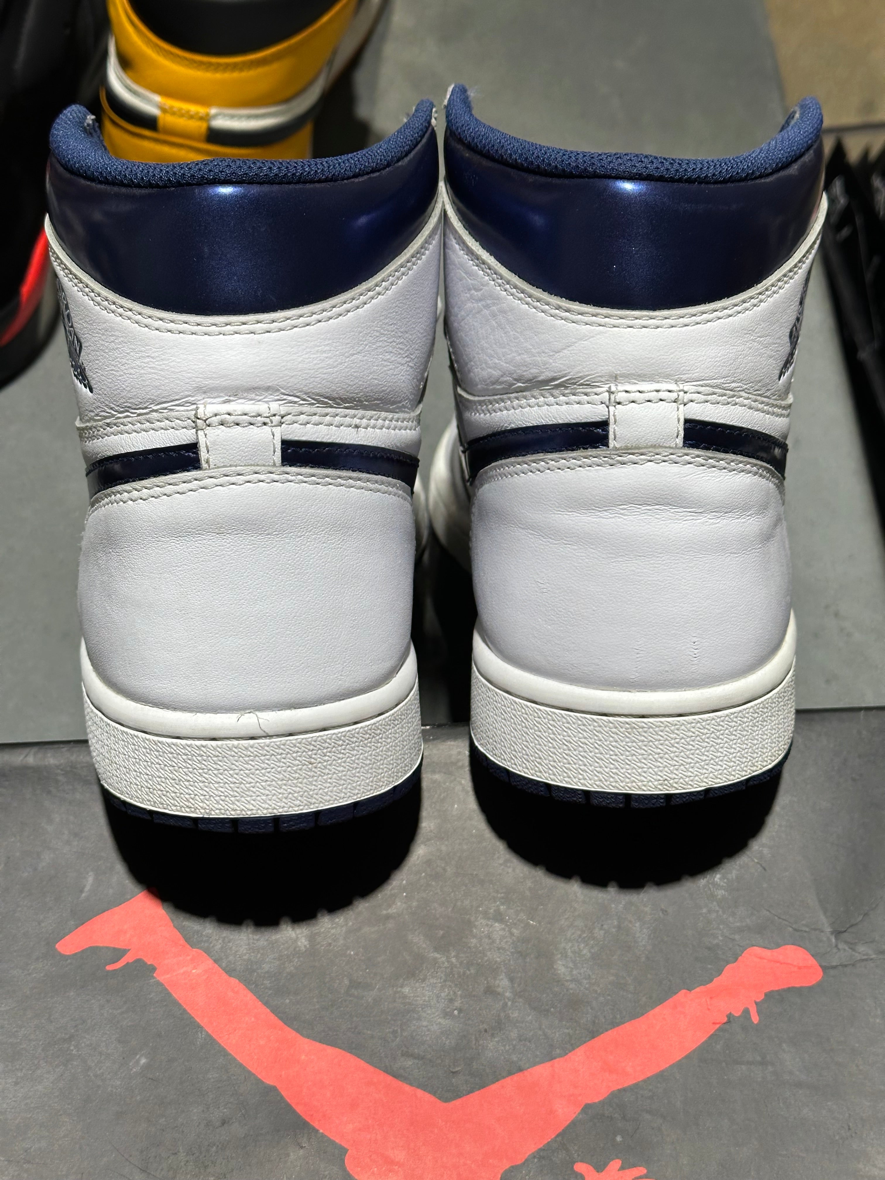 Air Jordan 1 Retro High OG - Metallic Navy 2016 Size 9.5