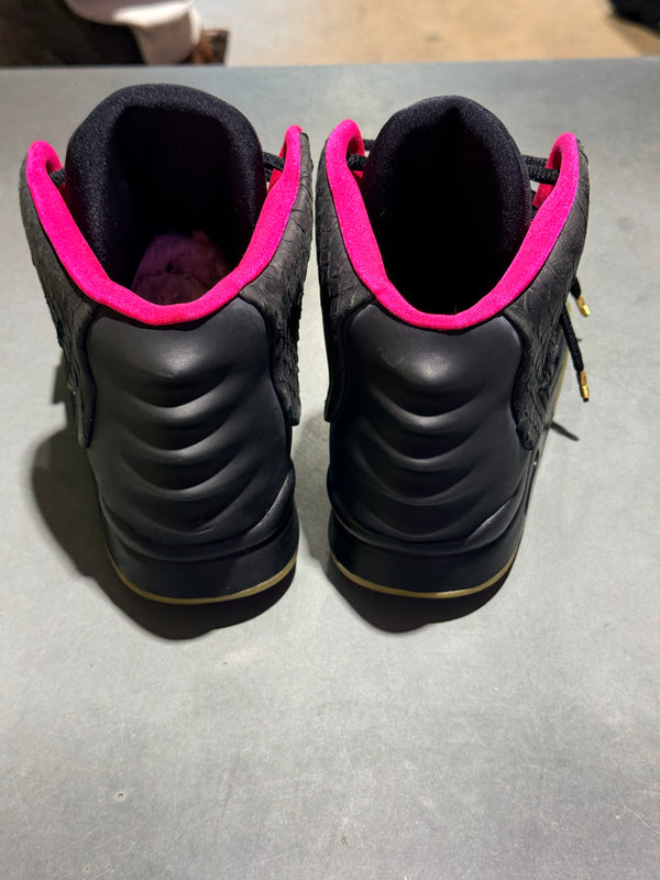 Nike Air Yeezy 2 NRG - Solar Red Size 8