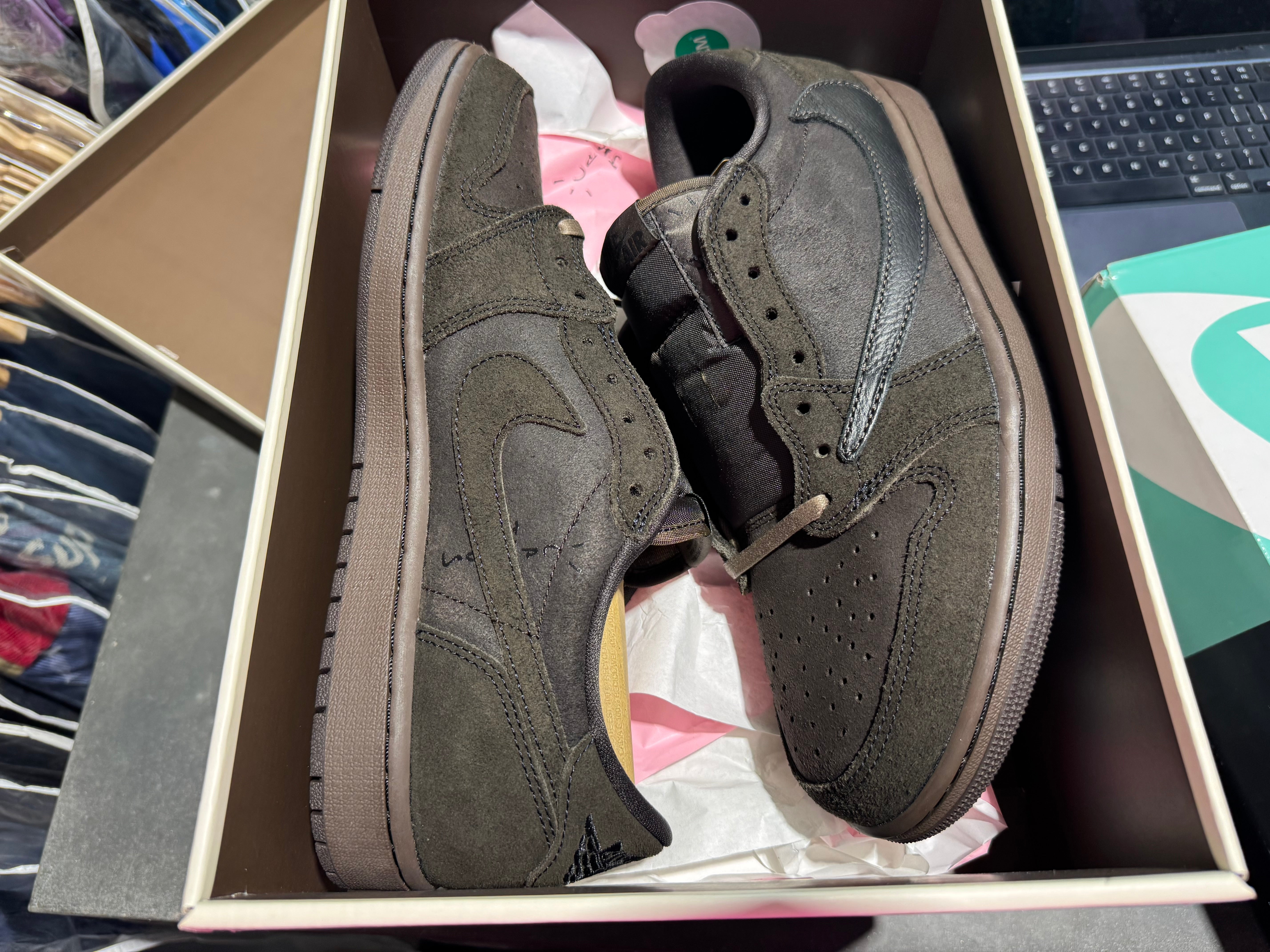 Air Jordan 1 Retro Low OG SP - Travis Scott/Velvet Brown Size 10.5