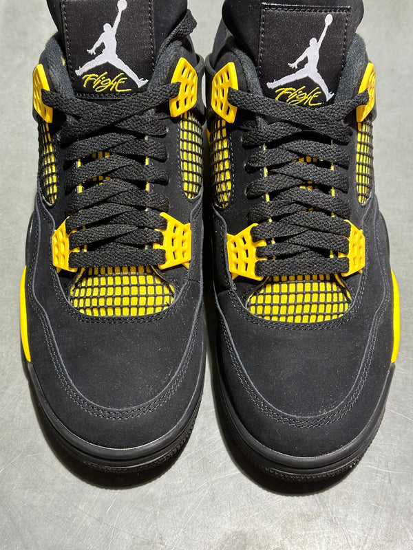 Air Jordan 4 Retro - Thunder