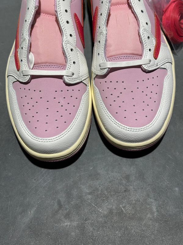 Air Jordan 1 Retro Low OG SP - Travis Scott/Tropical Pink Size 11.5