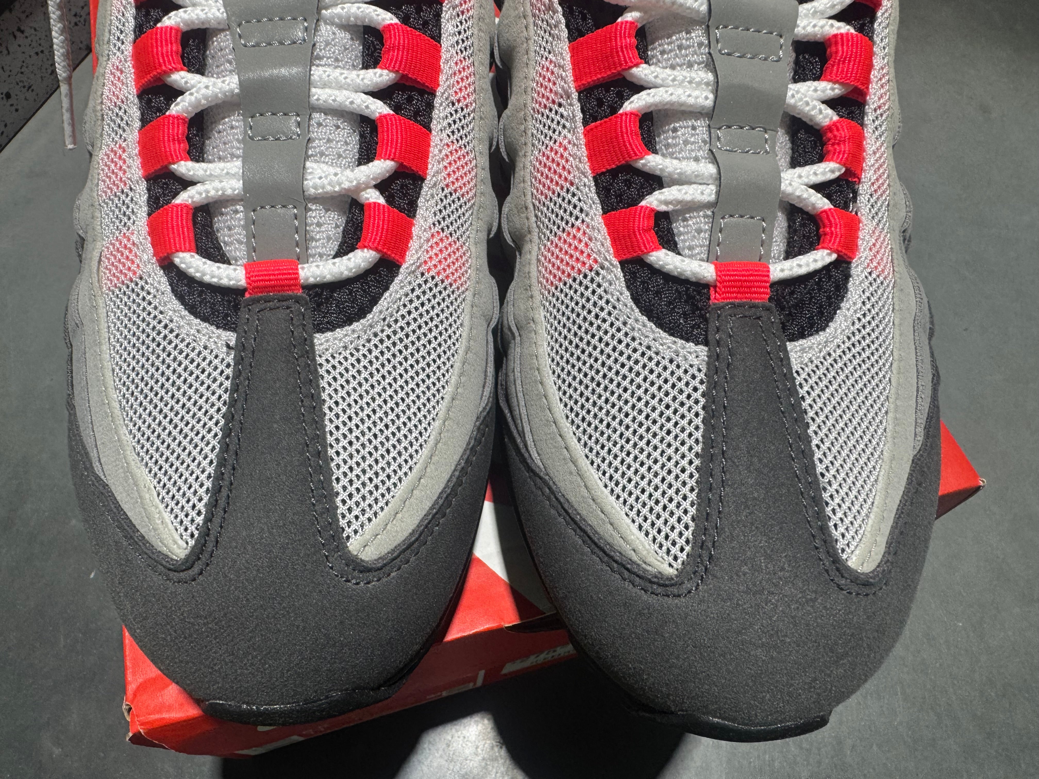 Nike Air Max 95 OG - Big Bubble/Solar Red 2.0 2025 Size 9.5