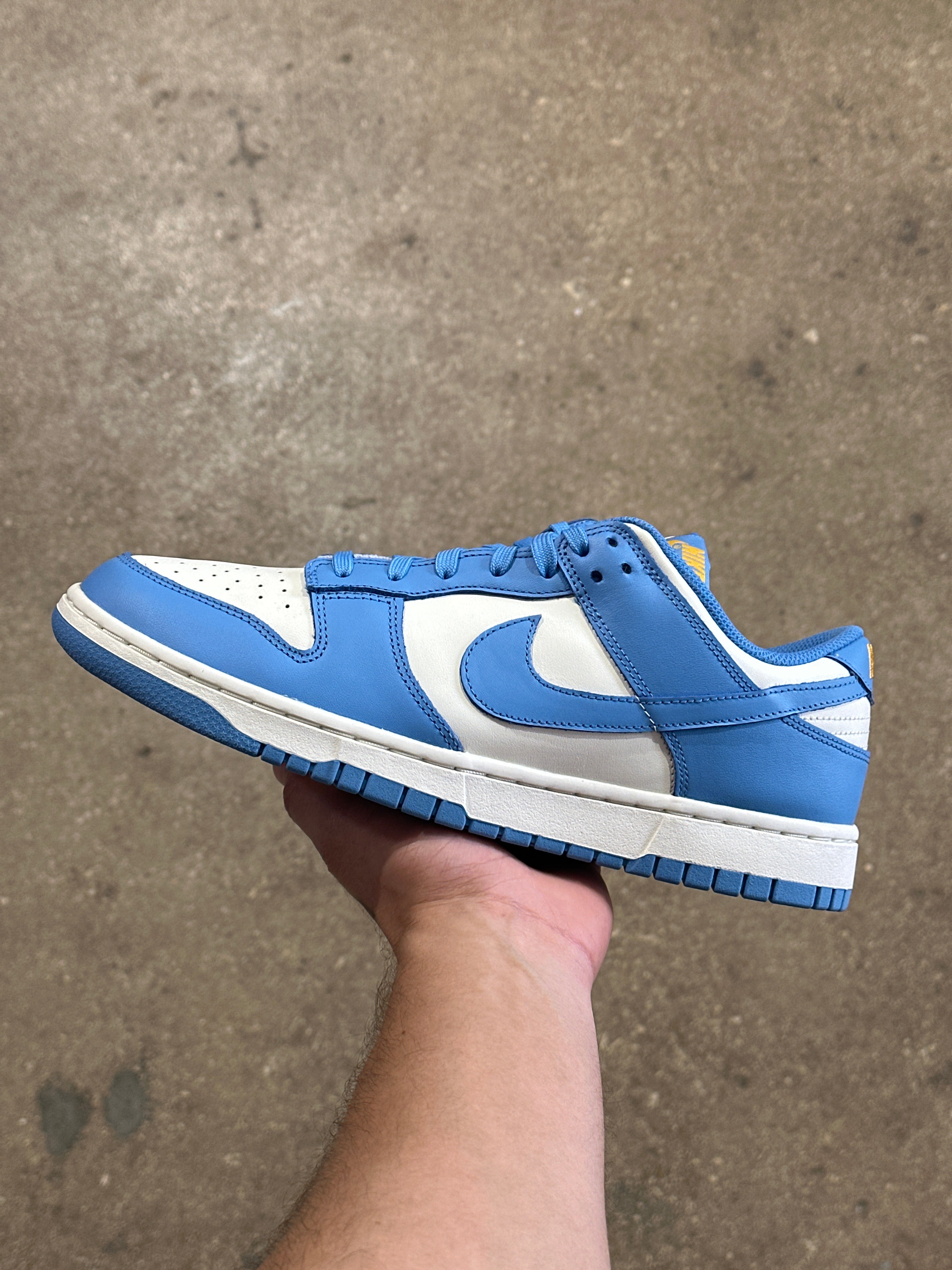 W Nike Dunk Low - Coast Size 11.5W/10M