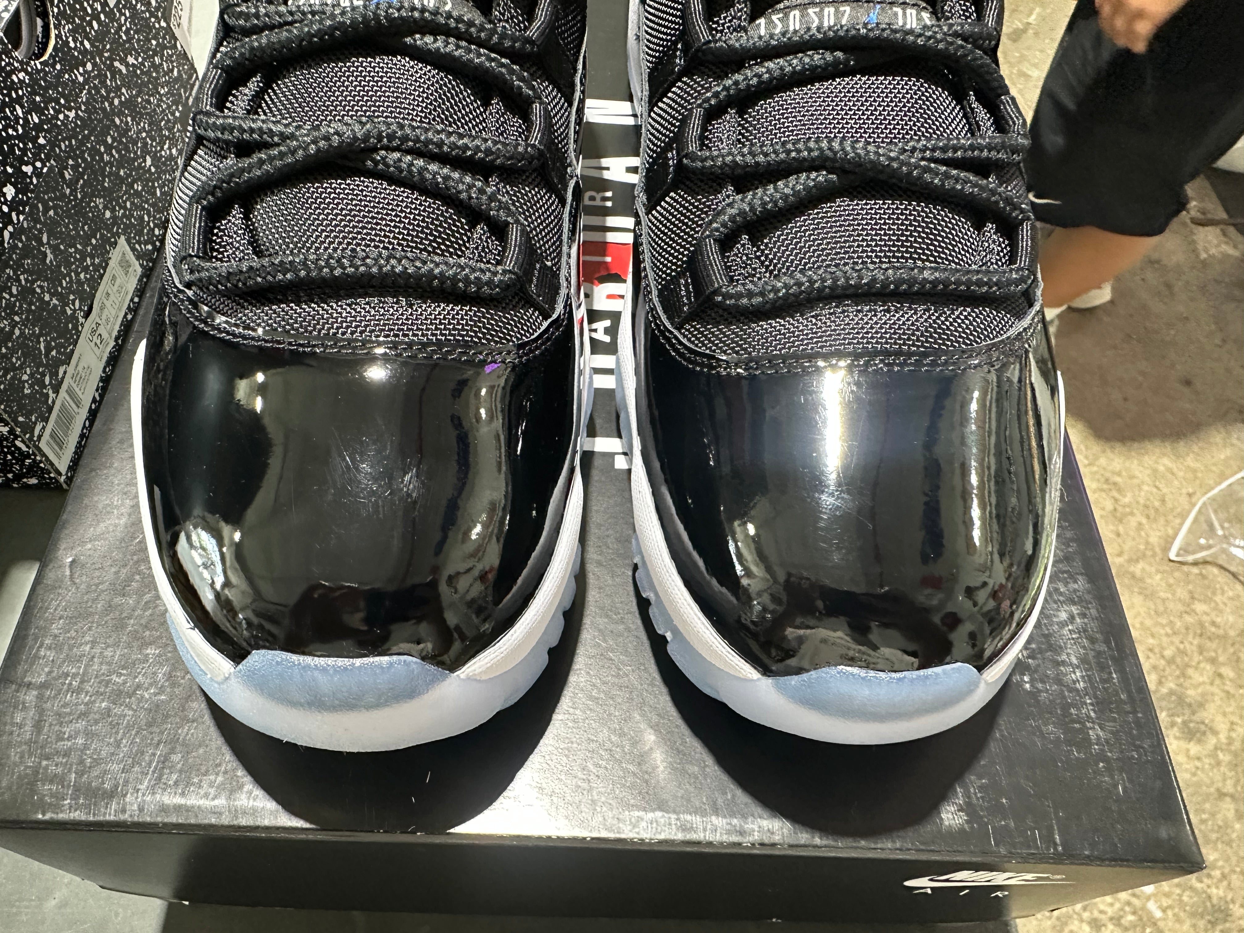 Air Jordan 11 Retro Low - Space Jam Size 12