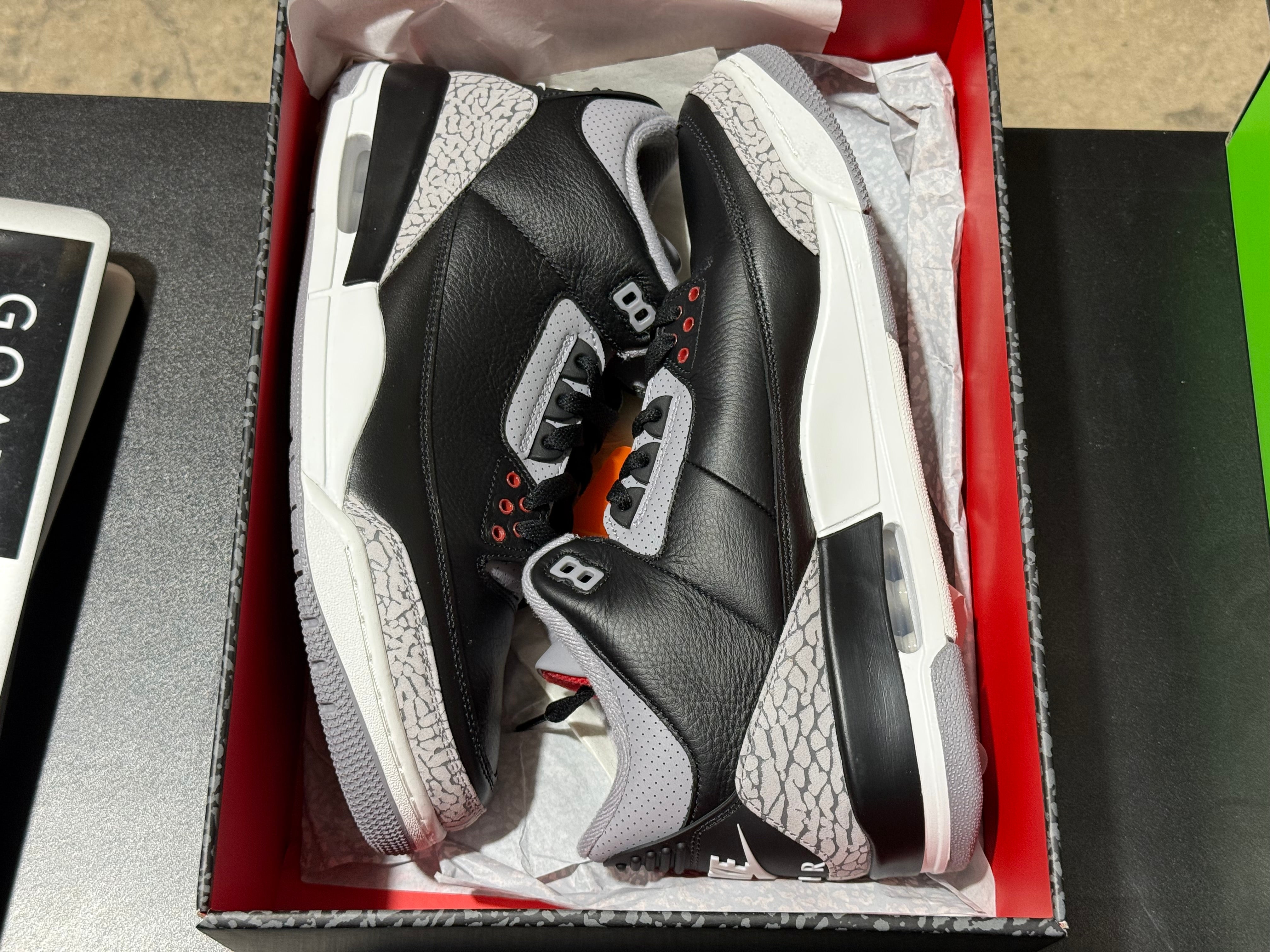 Air Jordan 3 Retro - Black Cement 2024 Size 11.5