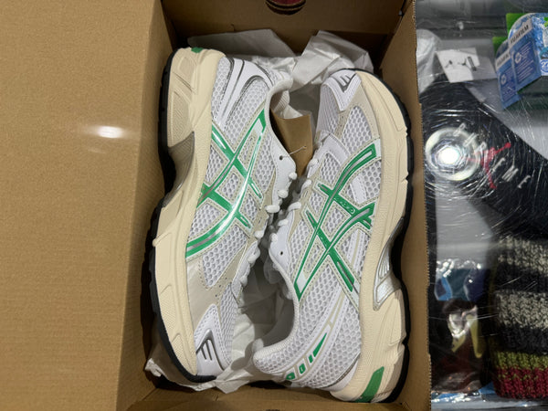 ASICS Gel-1130 - White/Malachite Green Size 8W/6.5Y