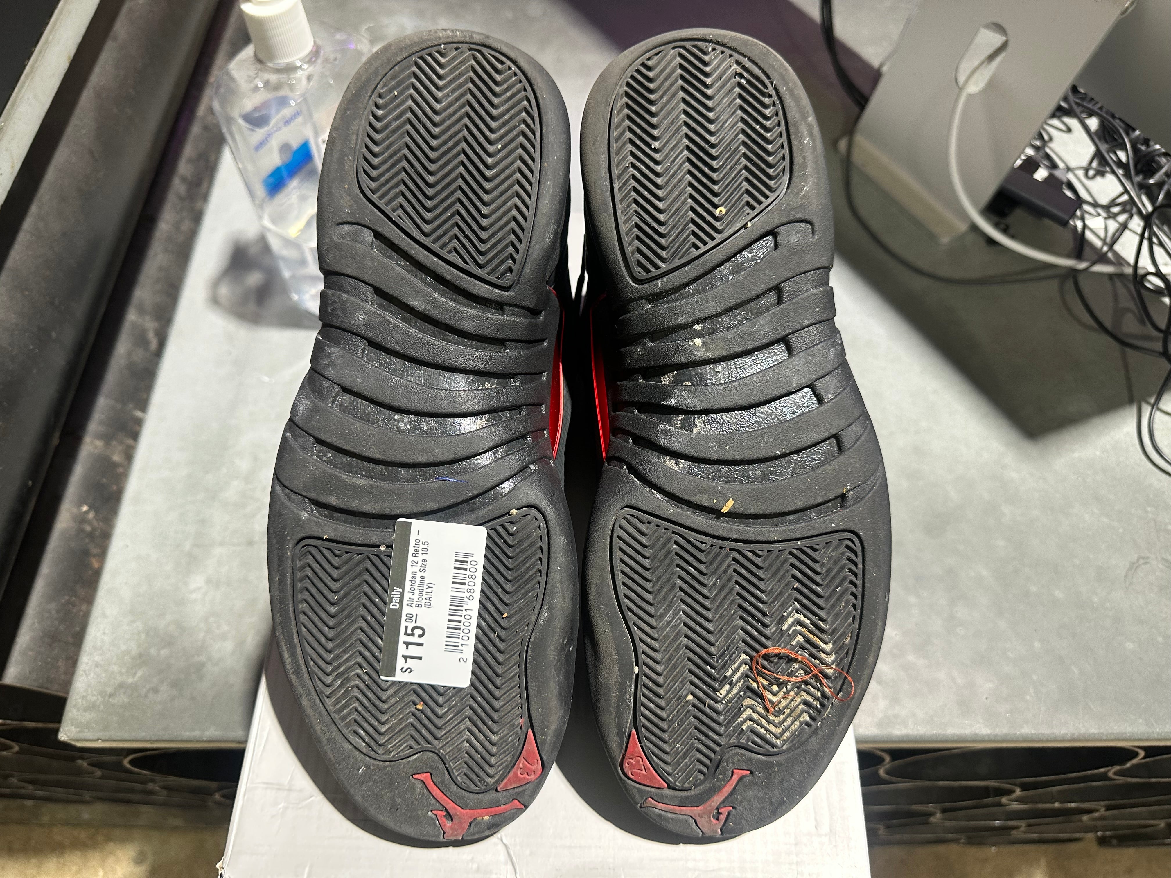 Air Jordan 12 Retro - Bloodline Size 10.5
