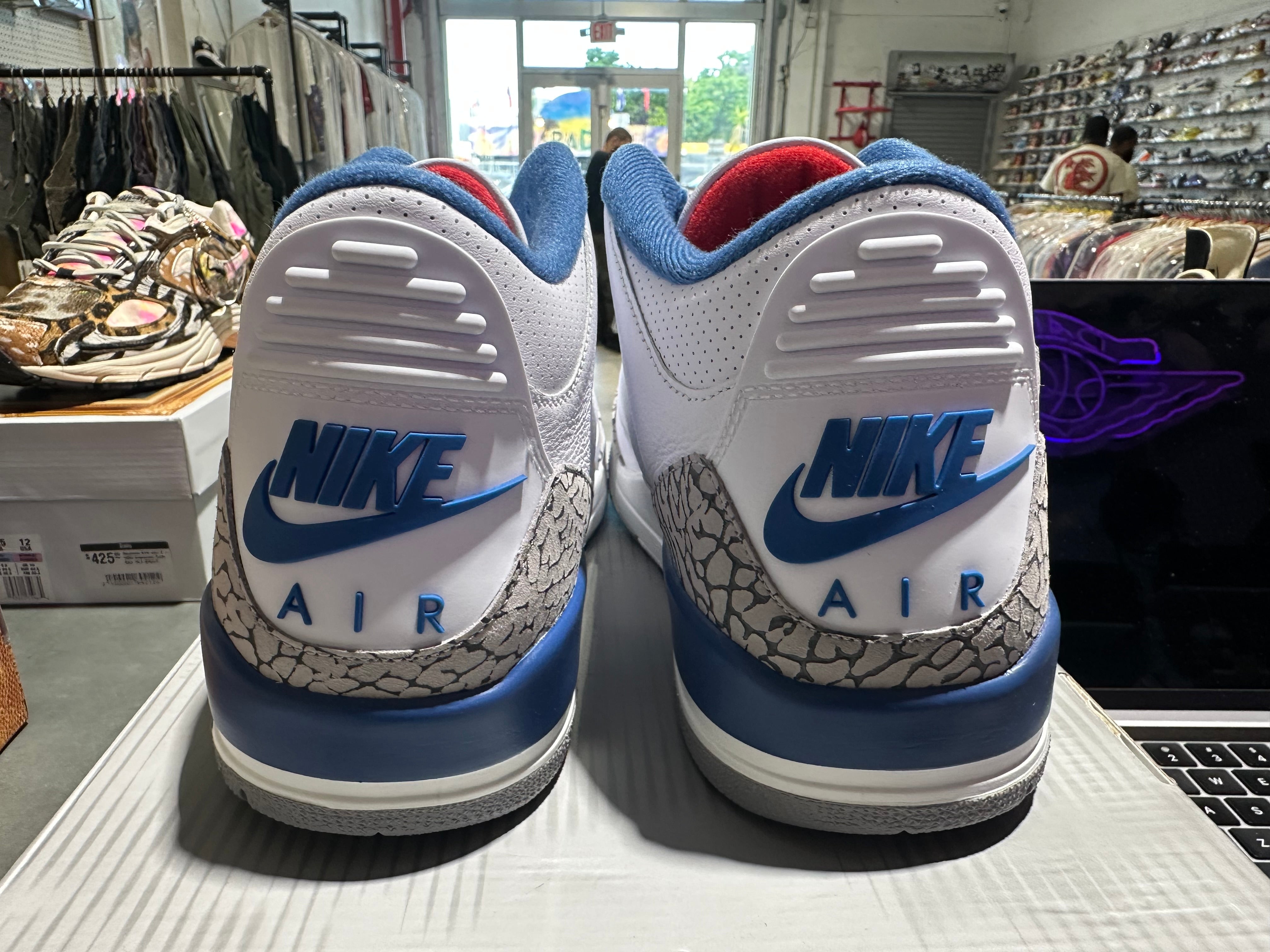 Air Jordan 3 Retro OG - True Blue Size 10.5
