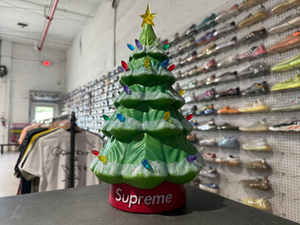 NEW Supreme Christmas Tree