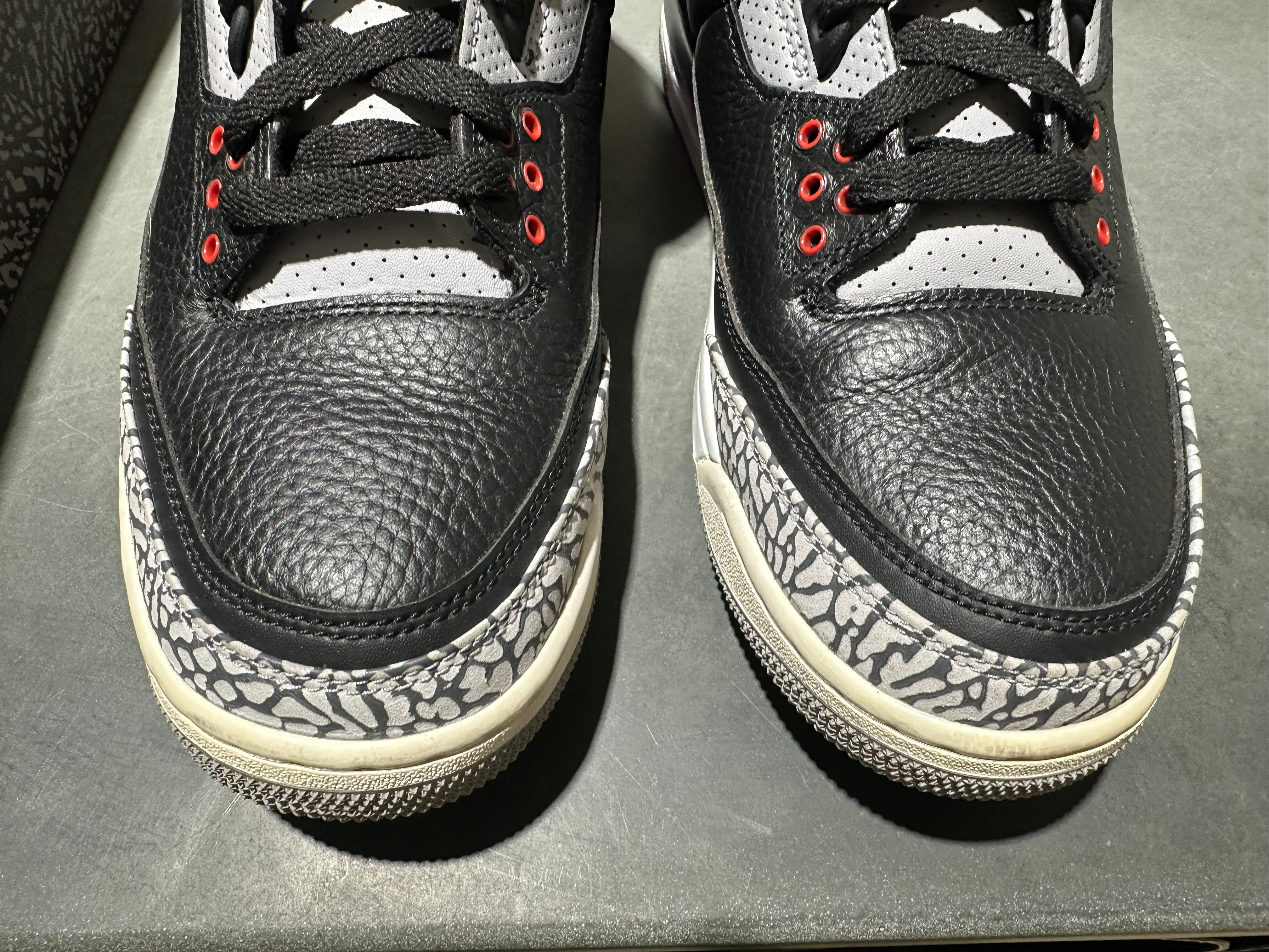 Air Jordan 3 Retro - Black Cement 2018 Size 11