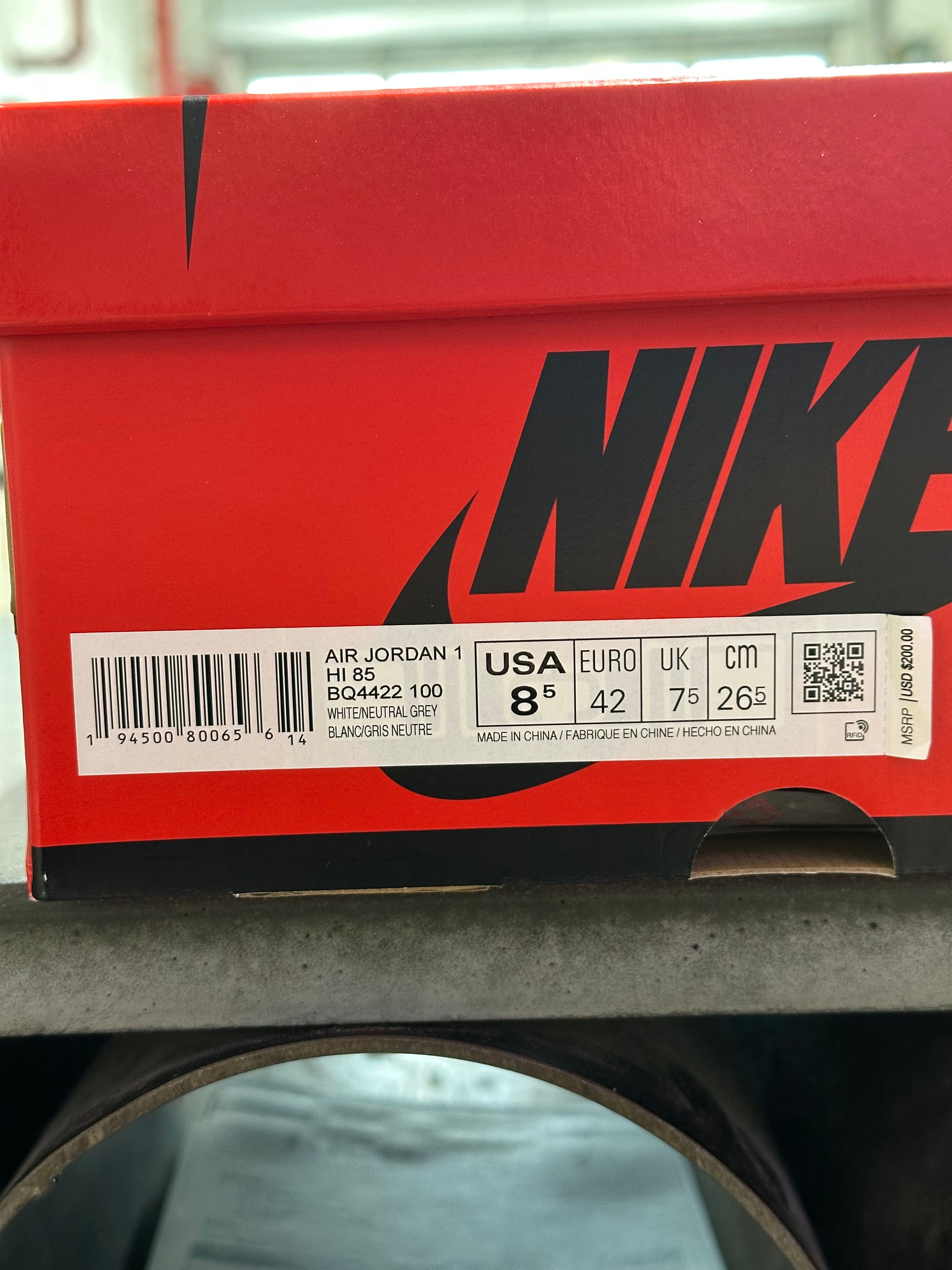 Air Jordan 1 Retro High - '85 Neutral Grey Size 8.5