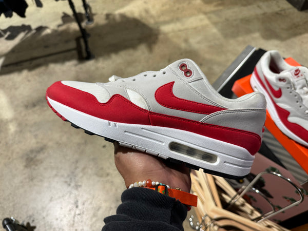 Nike Air Max 1 Anniversary - White/Red Size 10.5