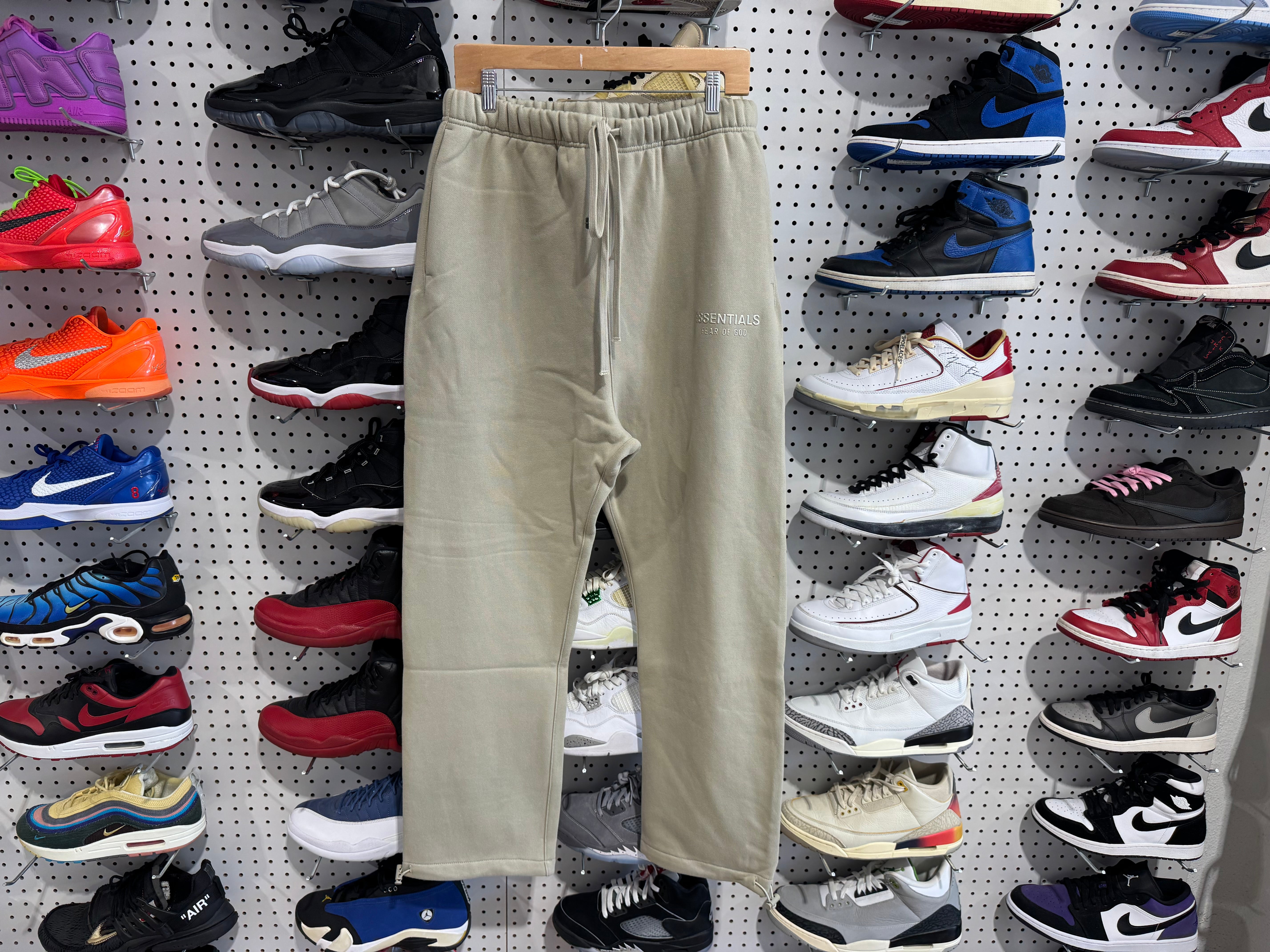 NEW Fear Of God FOG Essentials Sweatpants - Abbey Stone Size Large