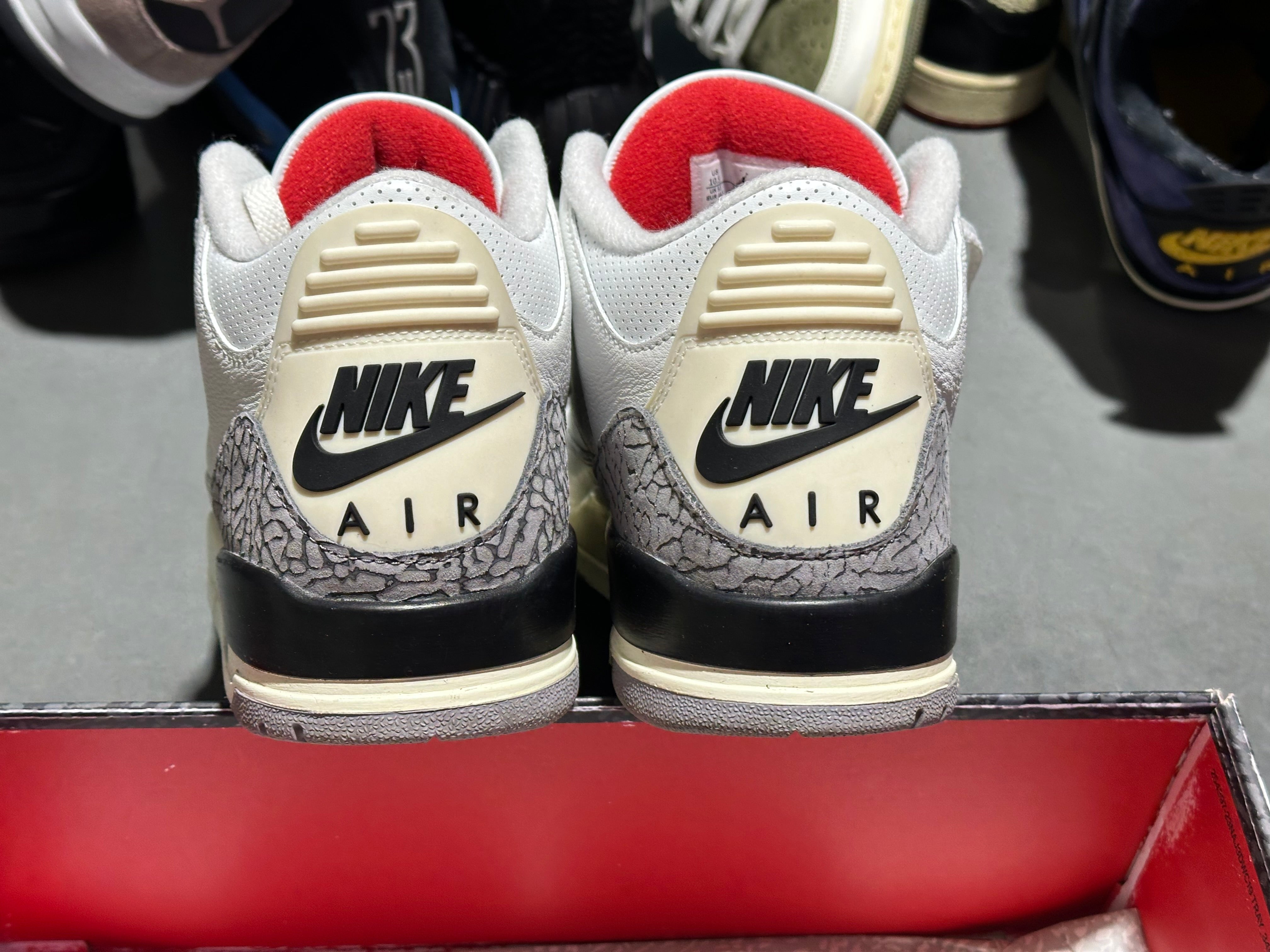Air Jordan 3 Retro - Reimagined White Cement Size 10.5