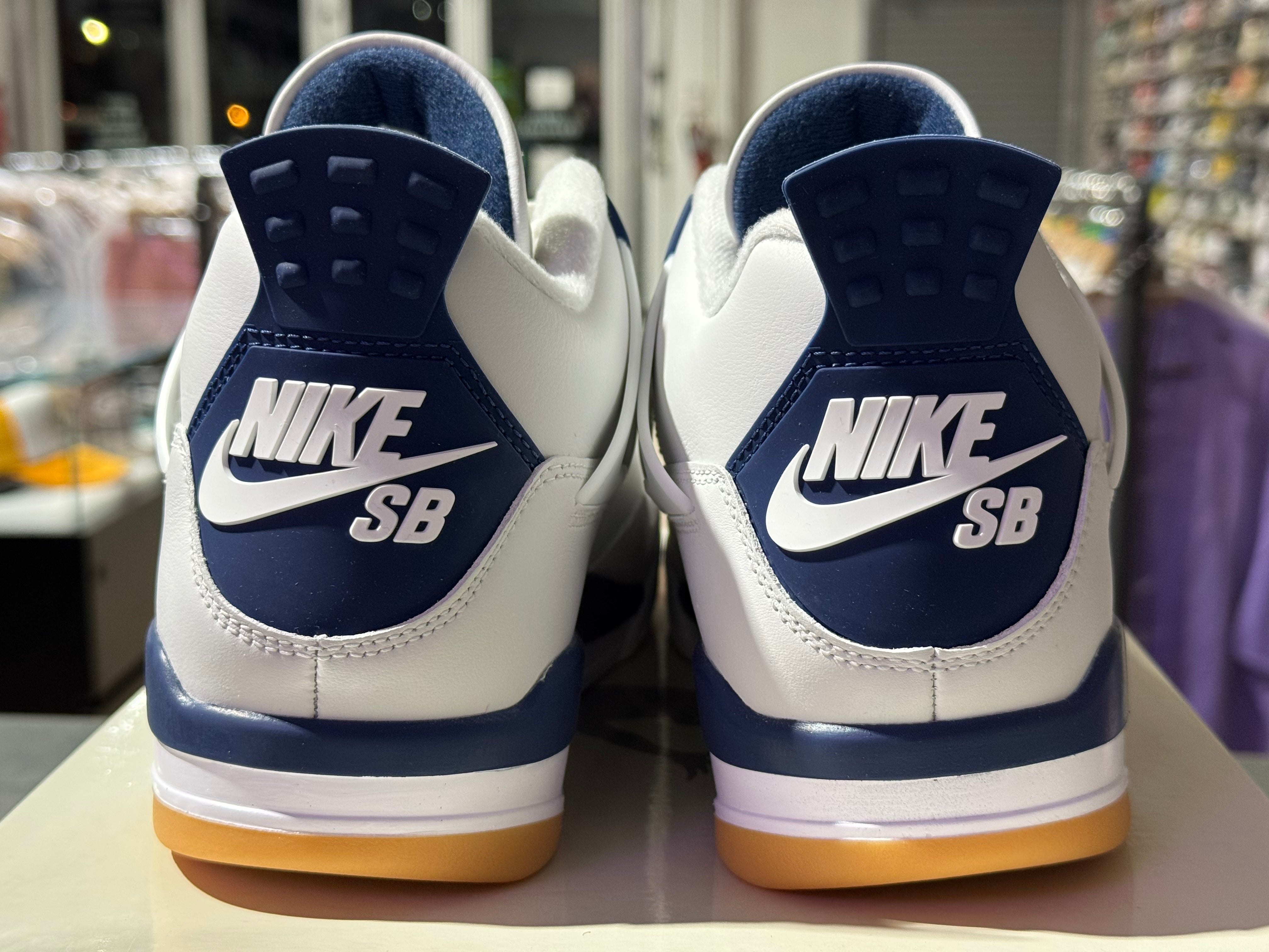 Air Jordan 4 Retro SP x Nike SB - Navy Size 10.5
