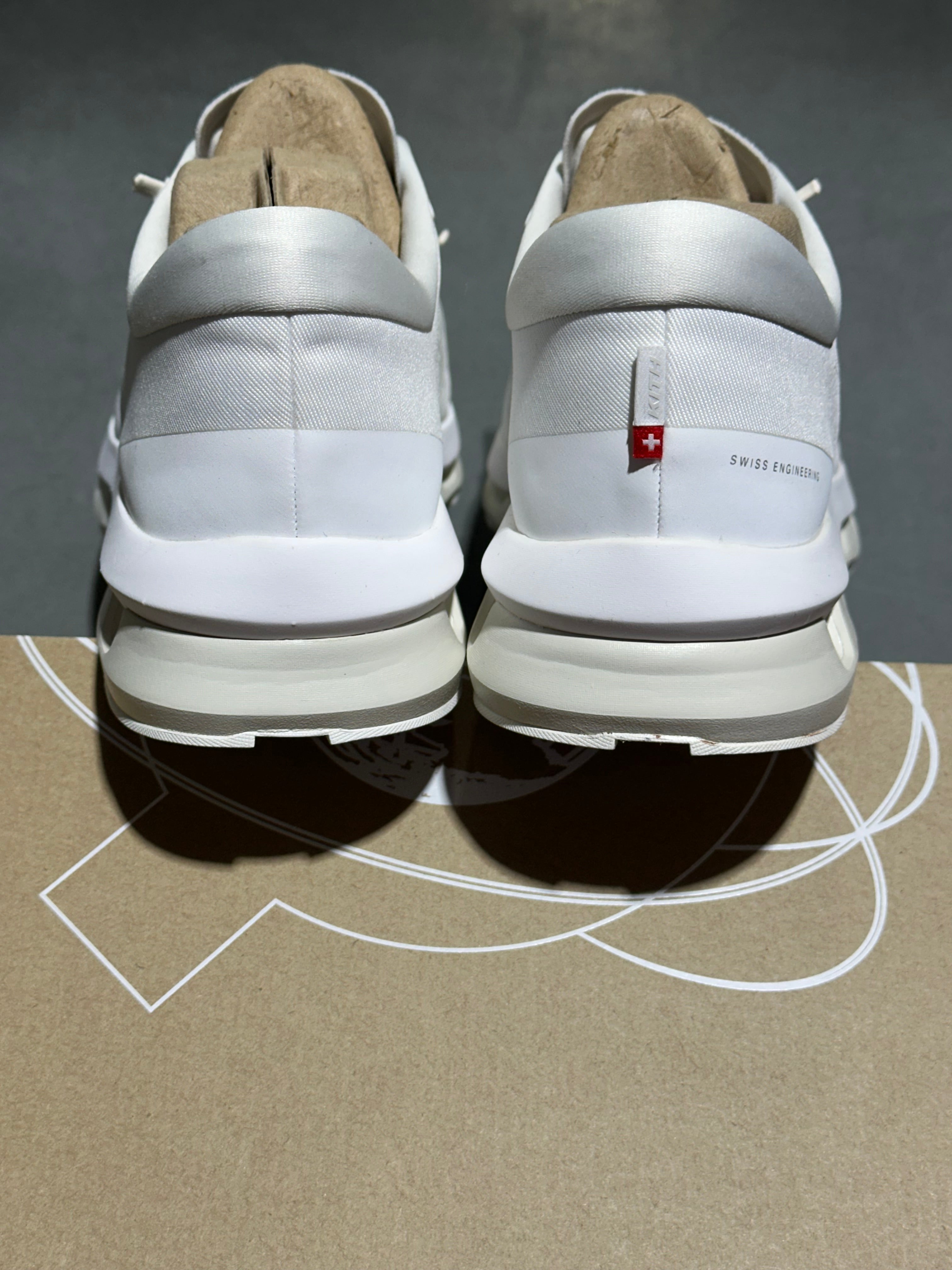 On Running Cloudzone Kith - White Ice Size 9.5