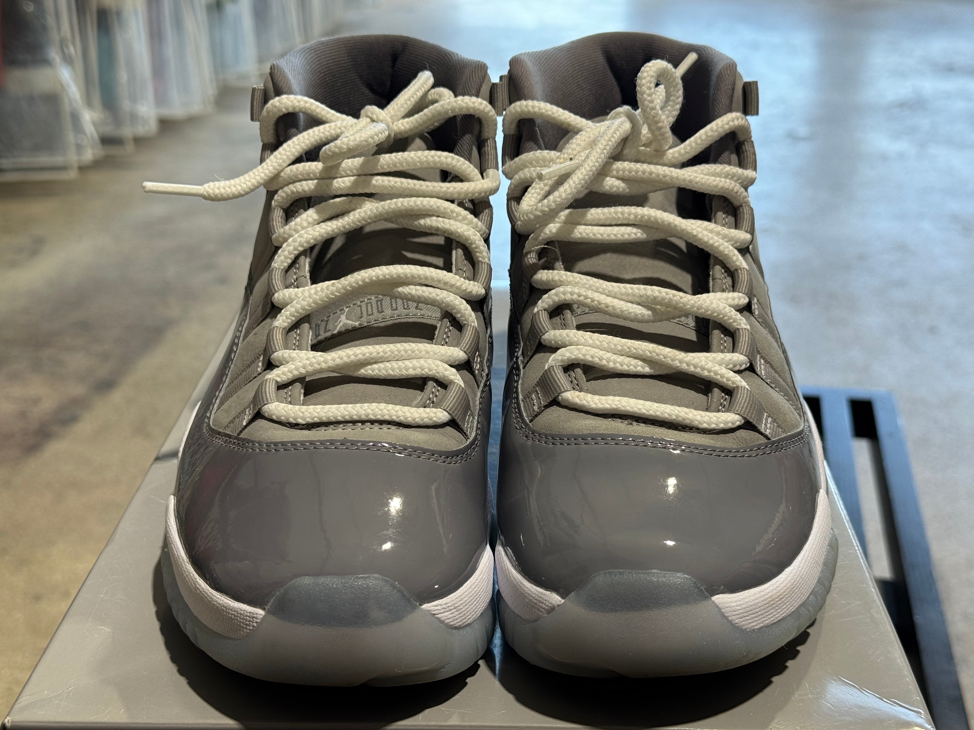 Air Jordan 11 Retro - Cool Grey Size 9.5