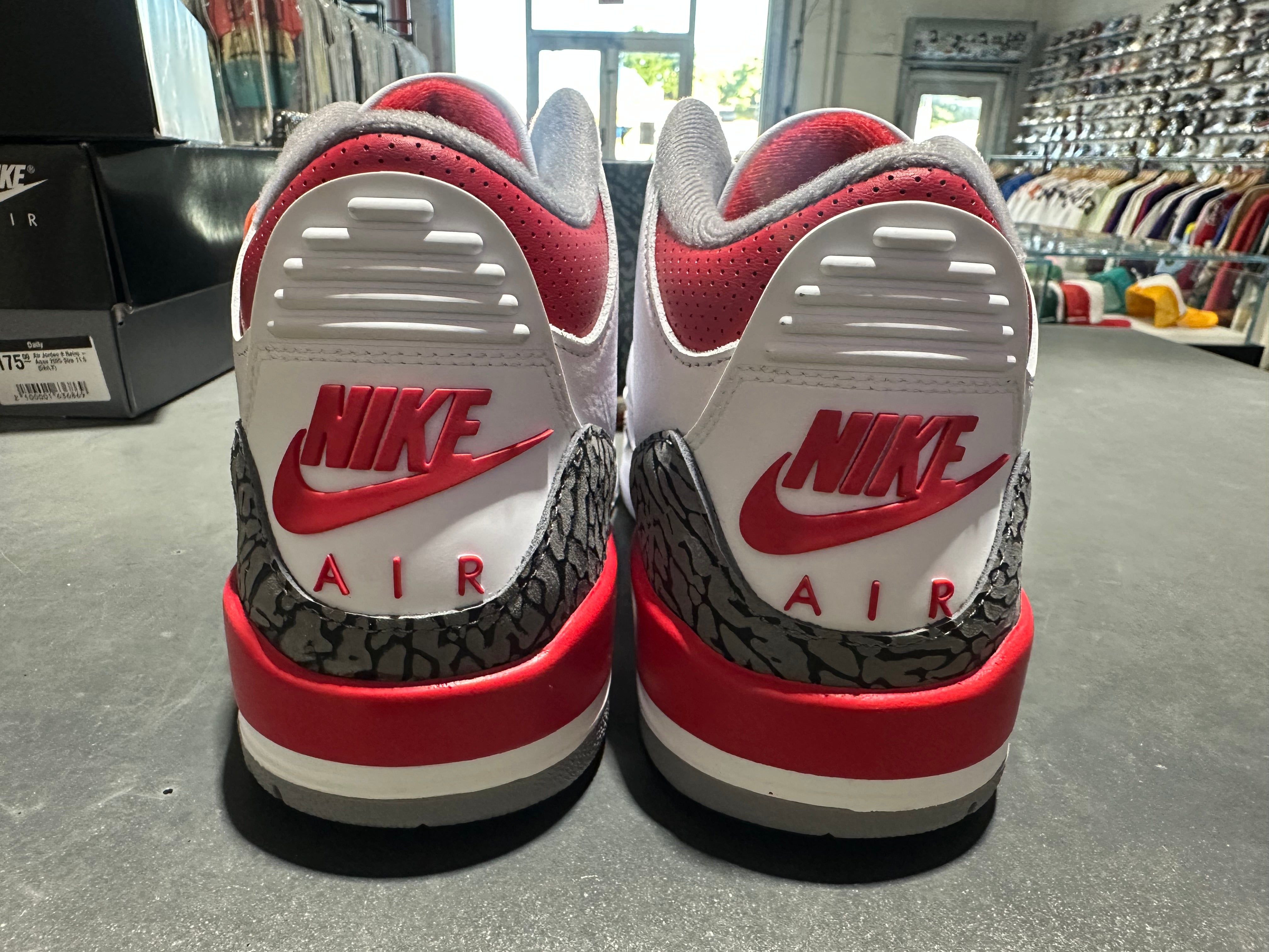 Air Jordan 3 Retro - Fire Red 2022 Size 8