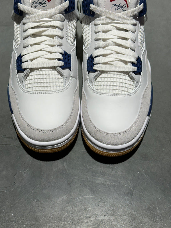 Air Jordan 4 Retro SP x Nike SB - Navy Size 9 (CON)