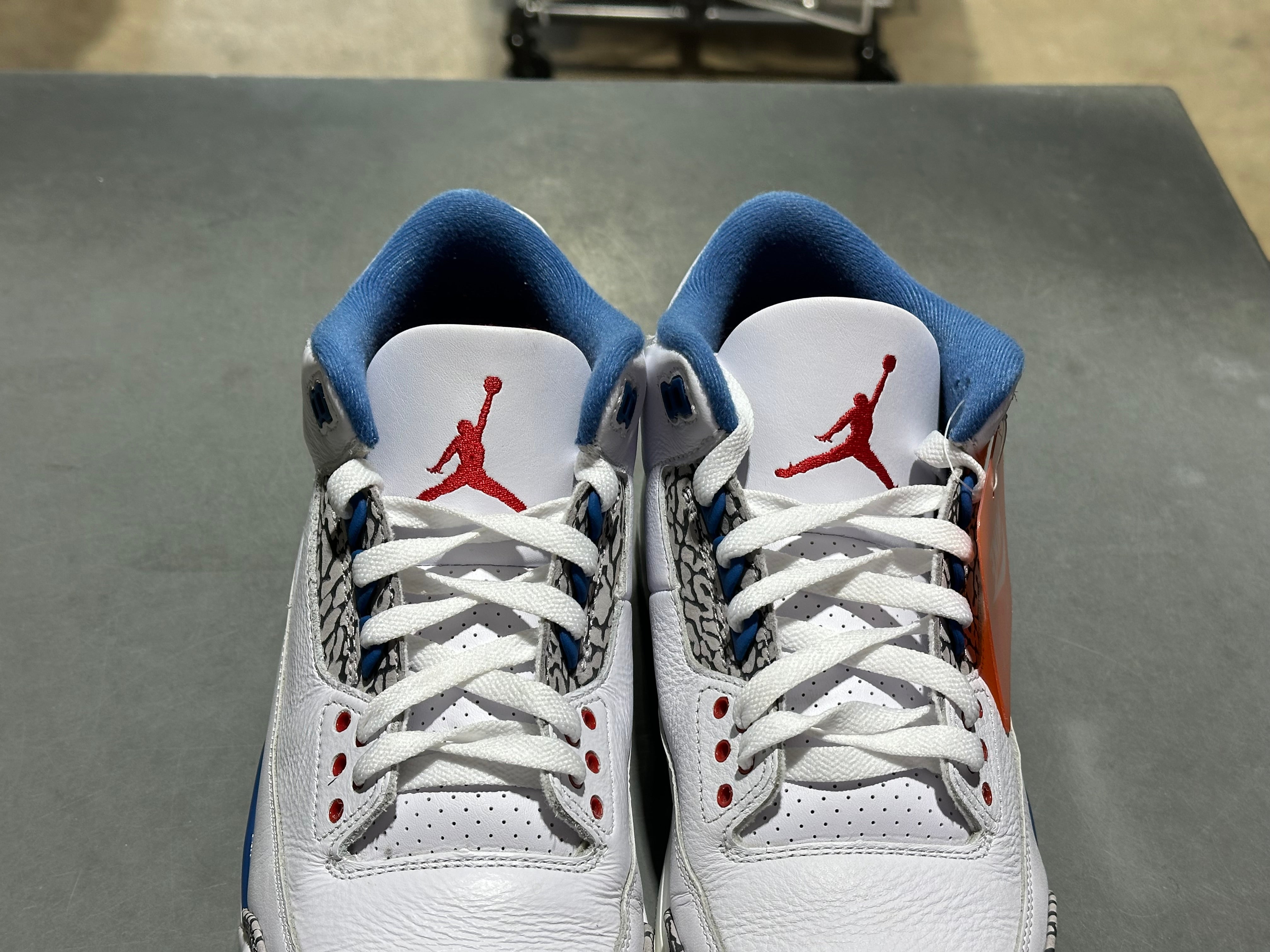 Air Jordan 3 Retro OG - True Blue Size 9.5