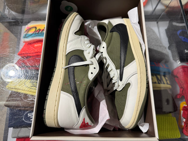 Air Jordan 1 Retro Low OG SP - Travis Scott Medium Olive Size 10.5